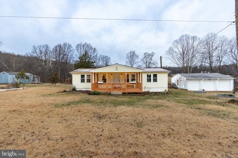 7116 SPOTSWOOD TRAIL GORDONSVILLE VA 22942