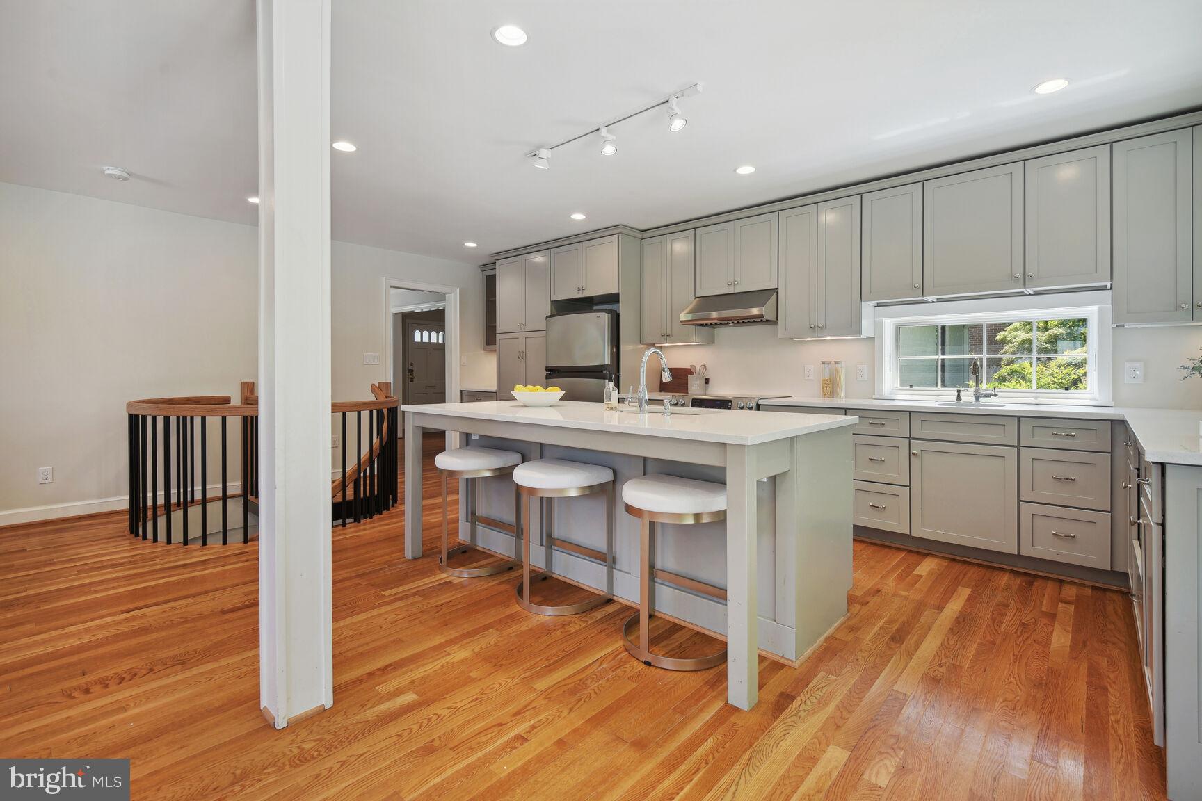 MASS AVE HILLS - Residential