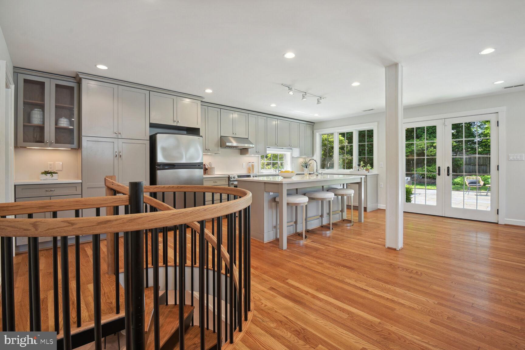 MASS AVE HILLS - Residential