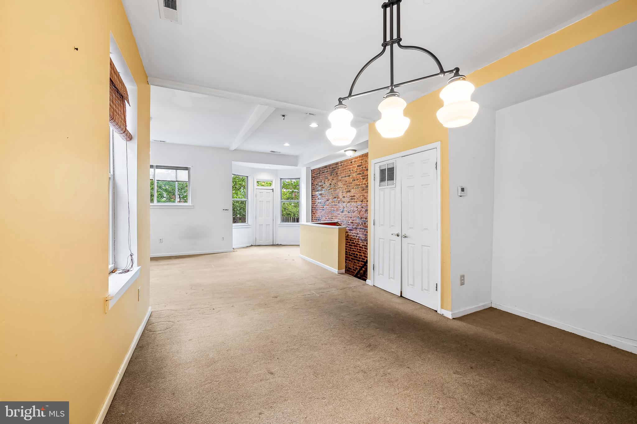 RESERVOIR HILL - Residential Income