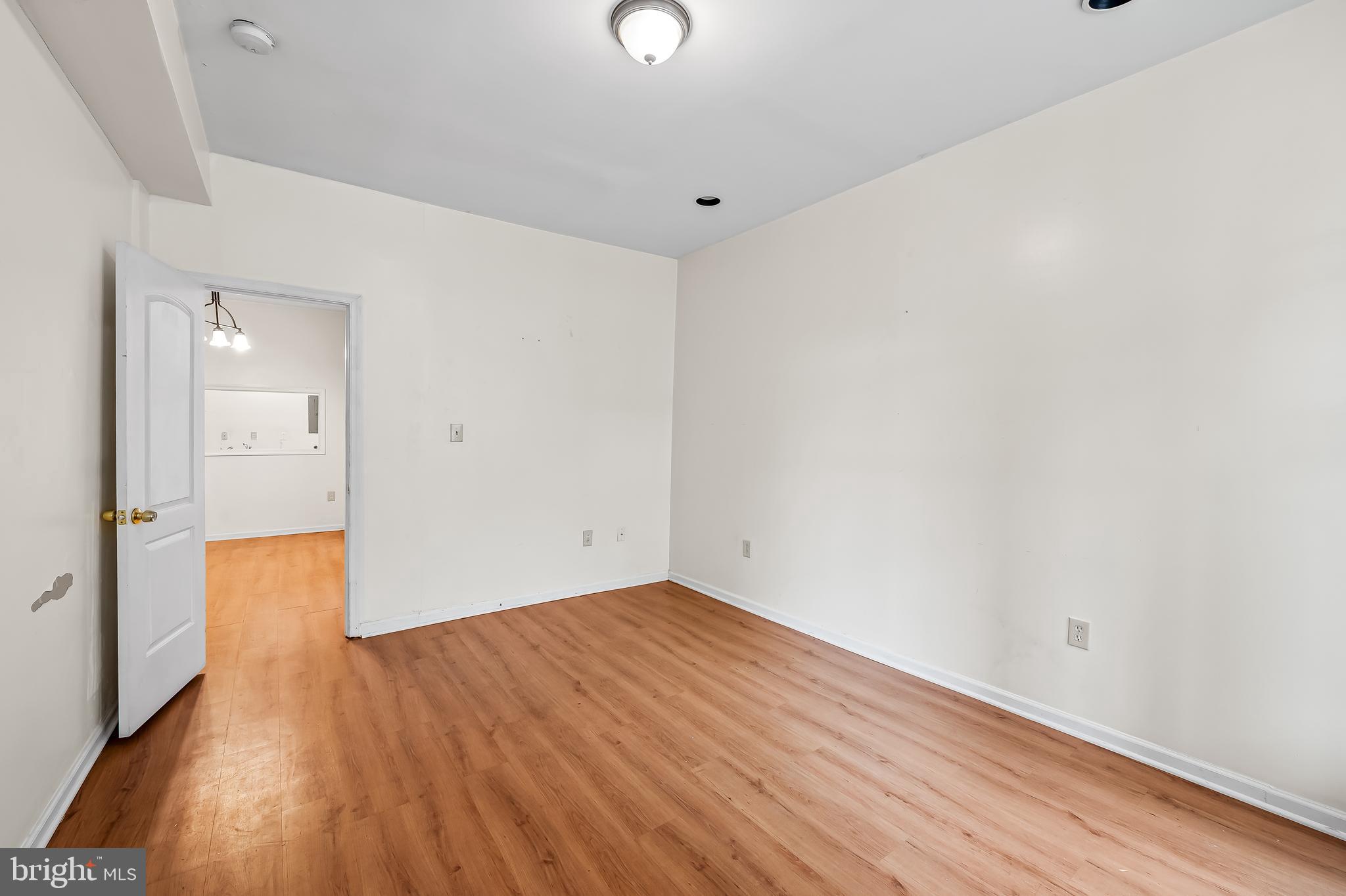 RESERVOIR HILL - Residential Income