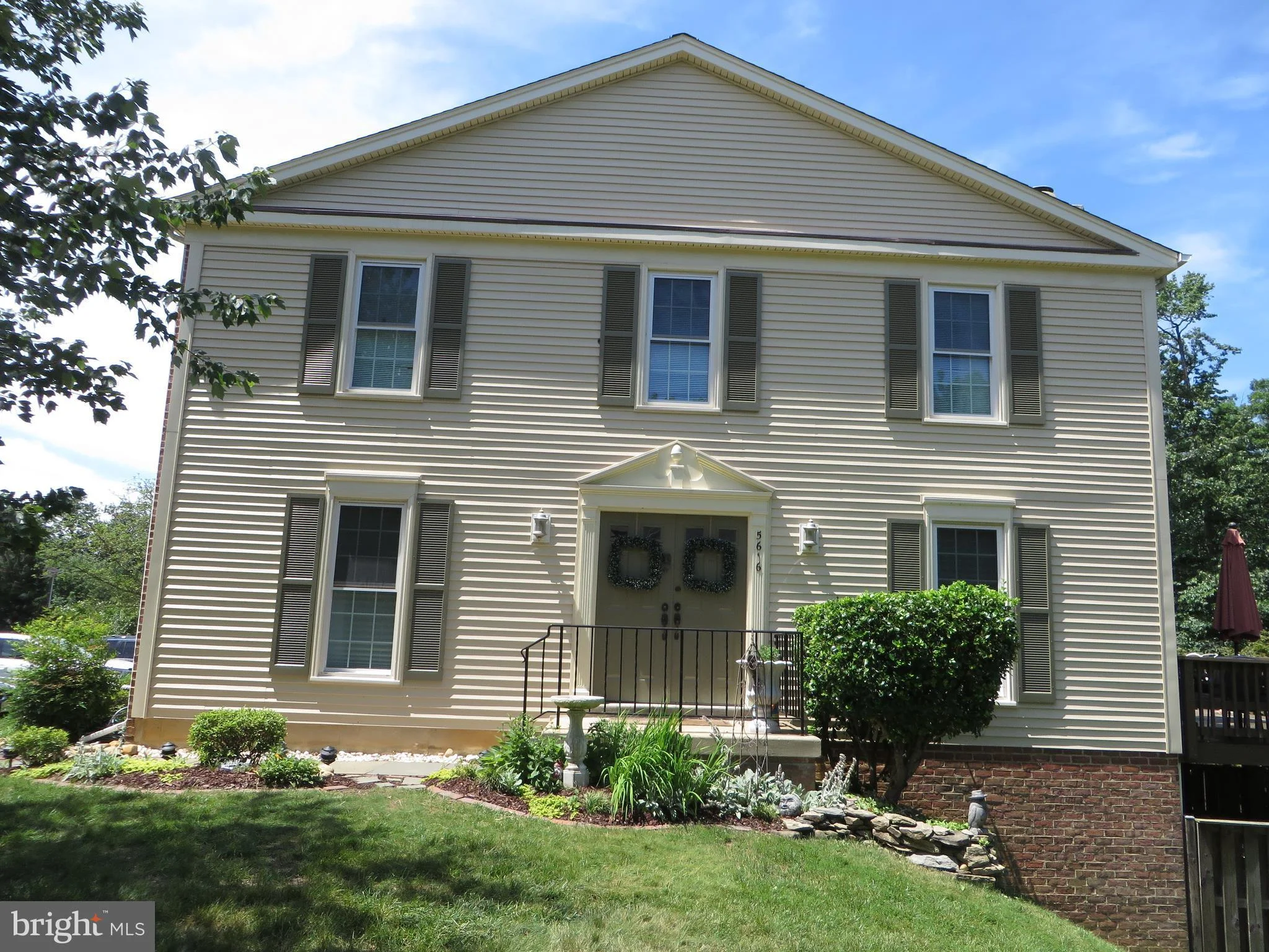 5616 Ridge View Drive, Alexandria, VA 22310 | VAFX2016160 | Nestfully