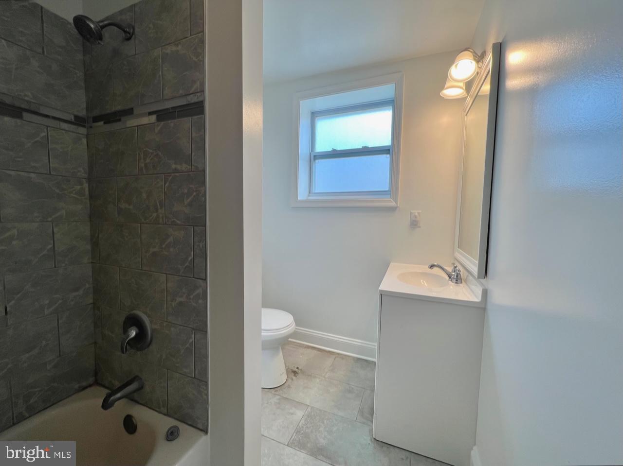 MARTINSBURG CITY - Residential Lease