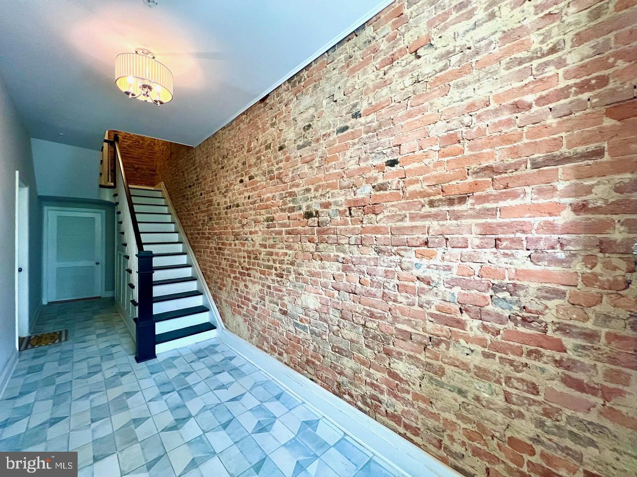 MARTINSBURG CITY - Residential Lease