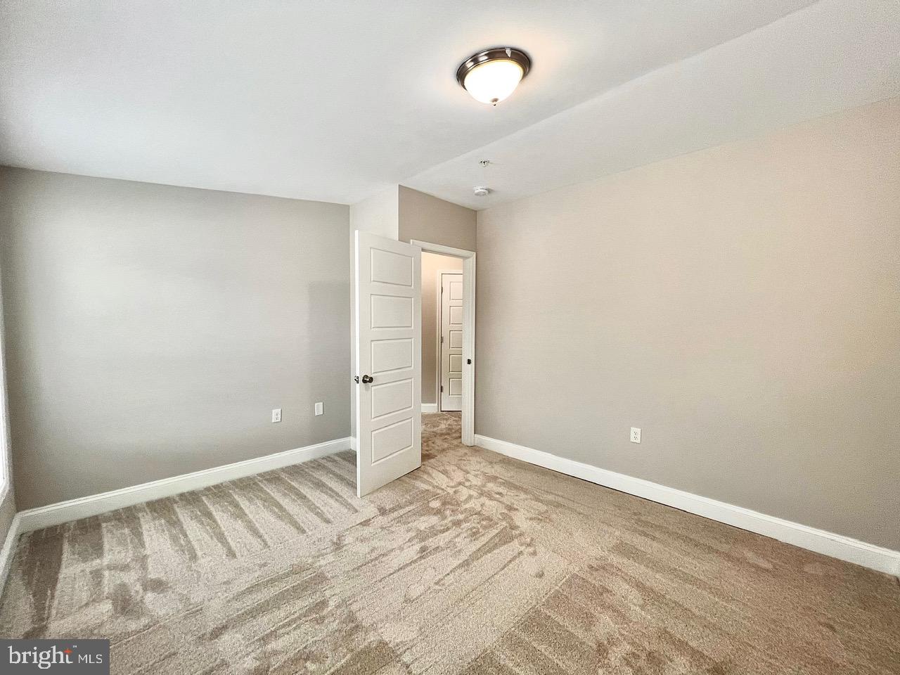 MARTINSBURG CITY - Residential Lease