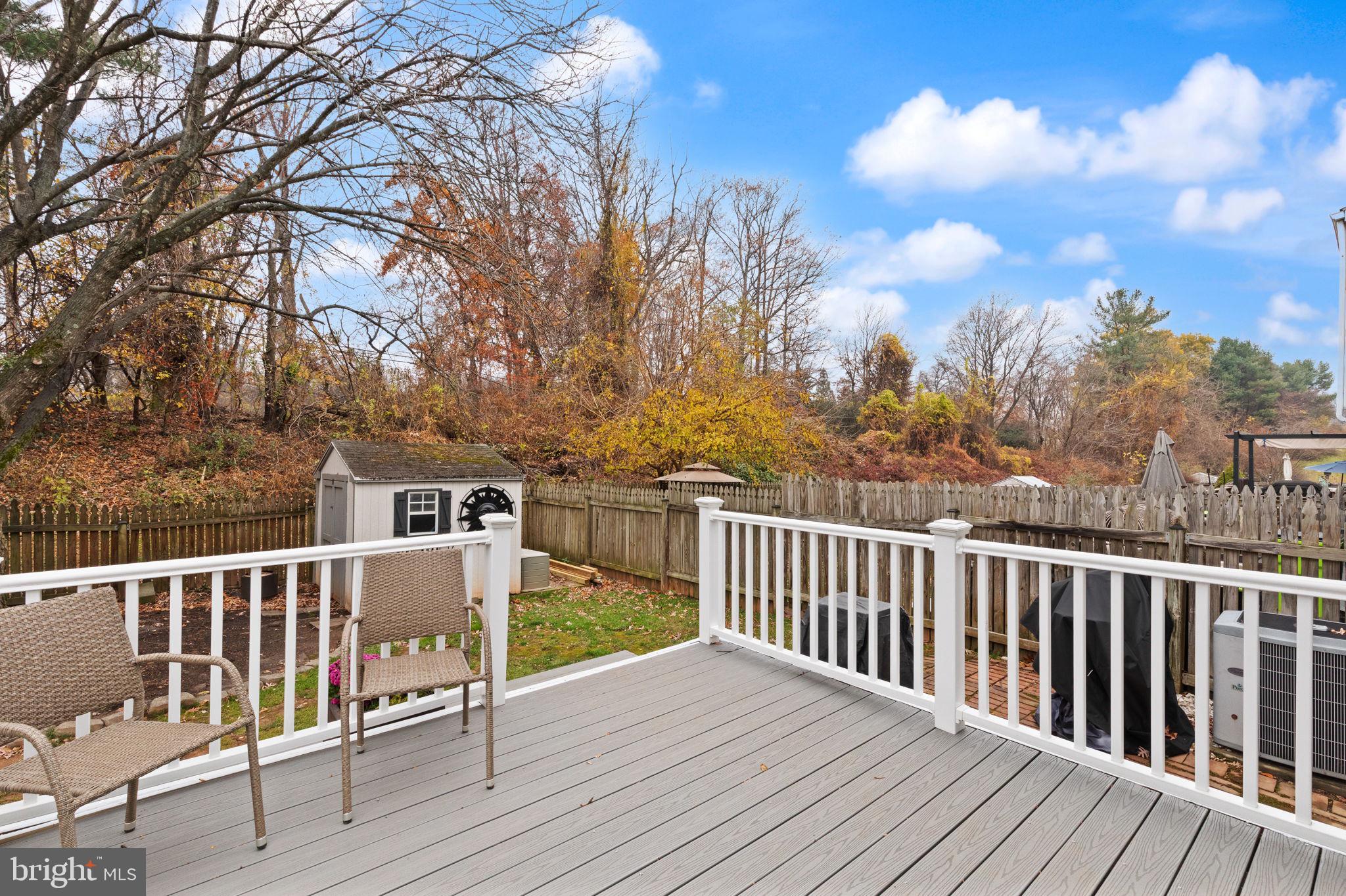 LAUREL VALLEY - Residential