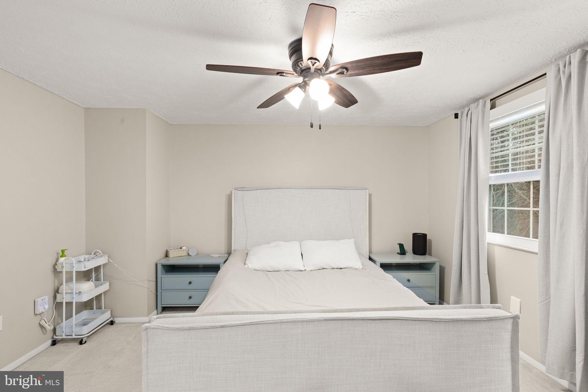 LAUREL VALLEY - Residential