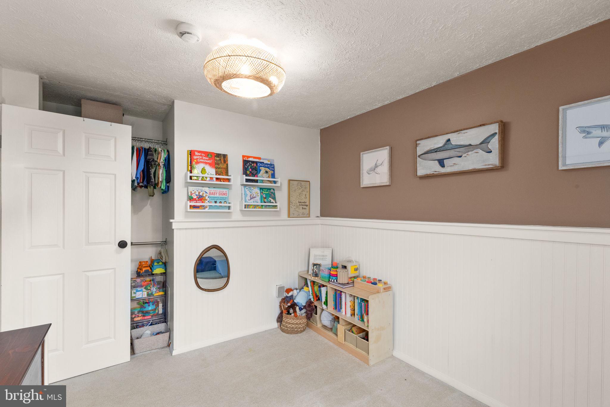 LAUREL VALLEY - Residential