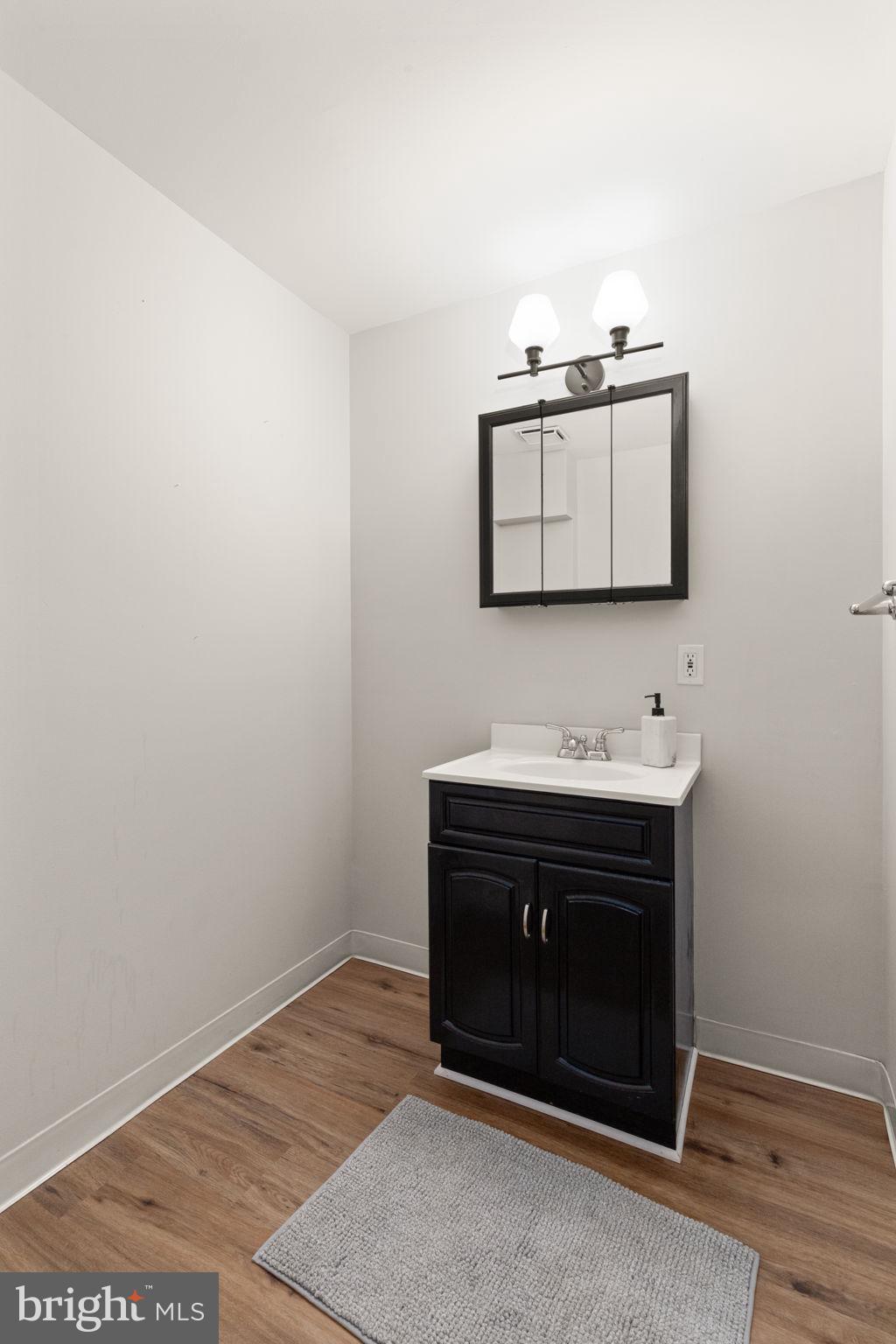 LAUREL VALLEY - Residential