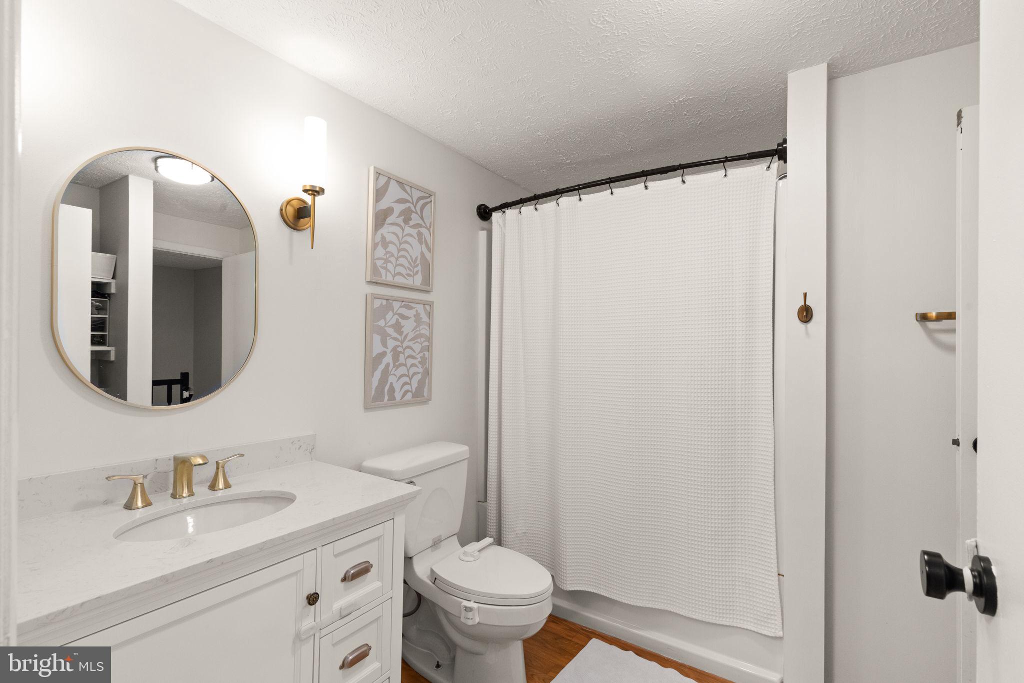 LAUREL VALLEY - Residential