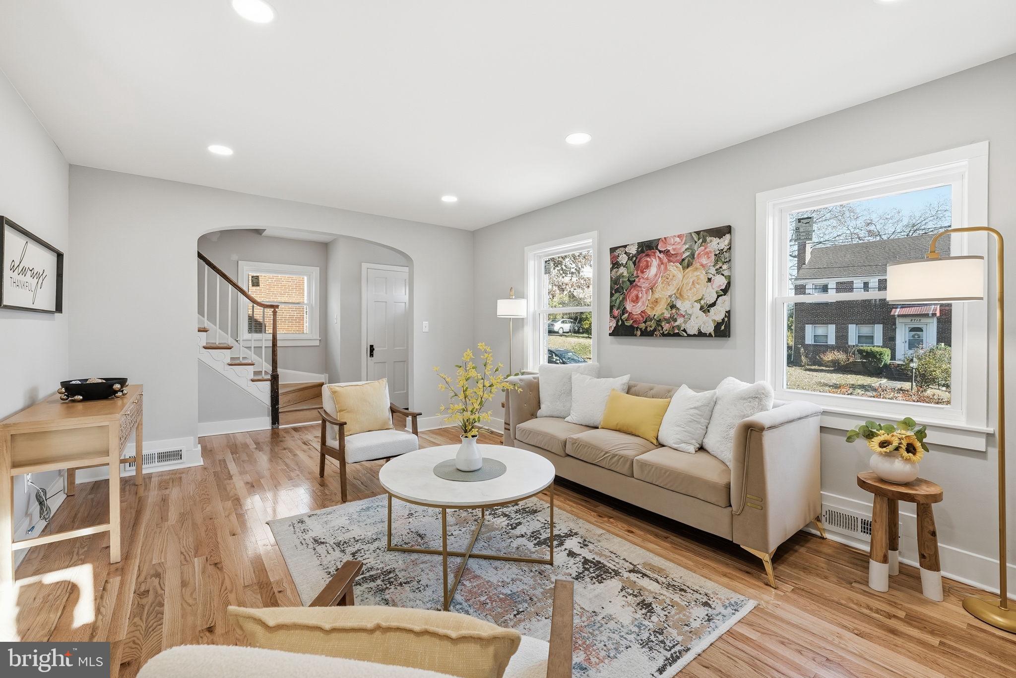 FOREST HILLS - Residential