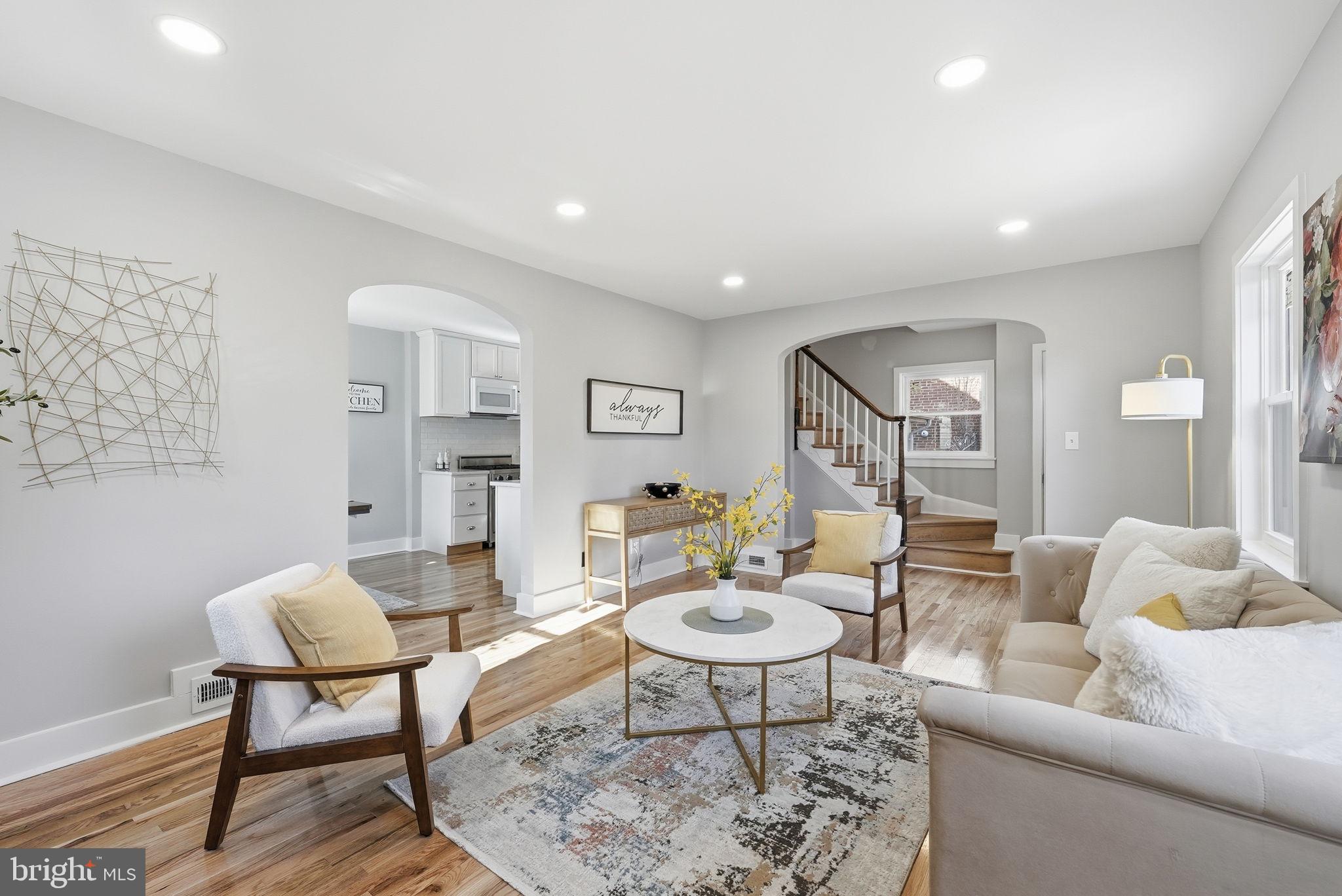 FOREST HILLS - Residential