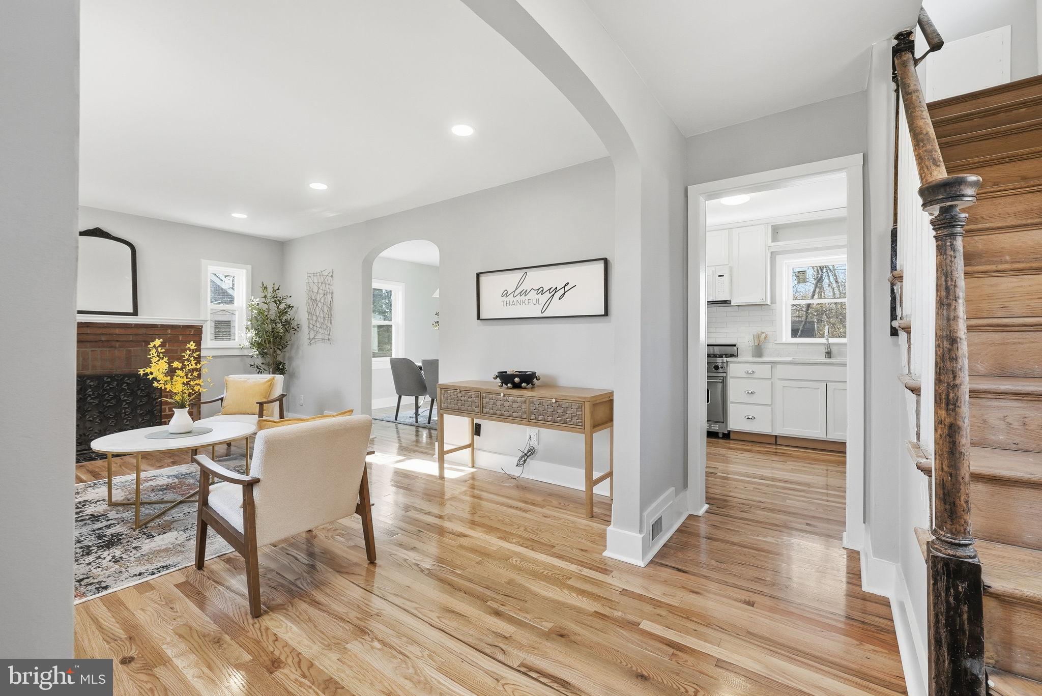 FOREST HILLS - Residential