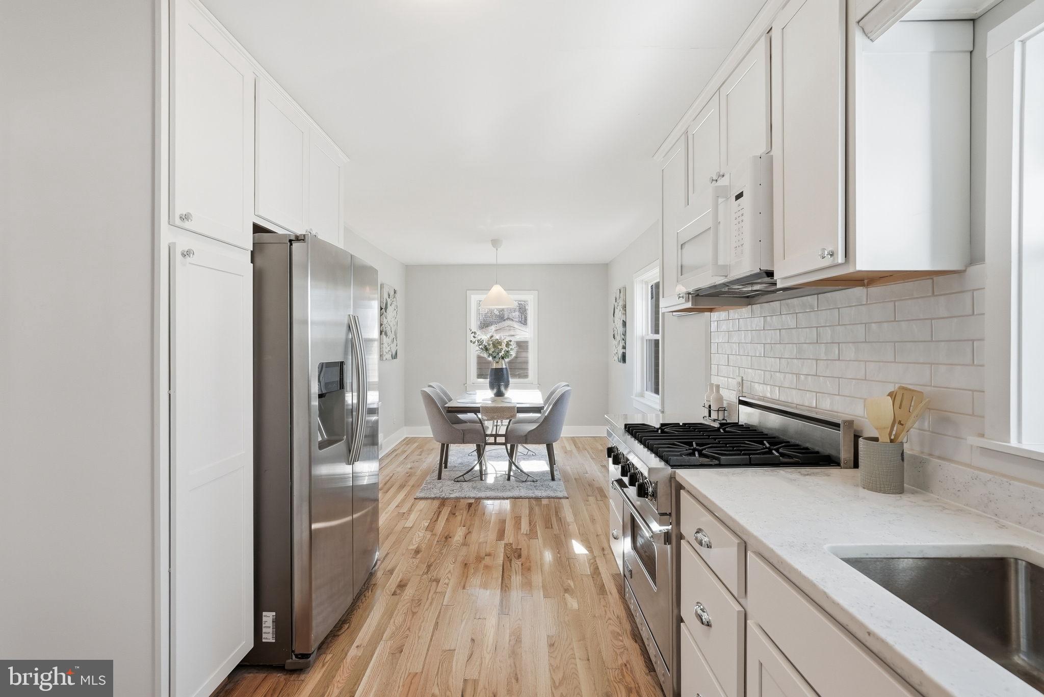 FOREST HILLS - Residential