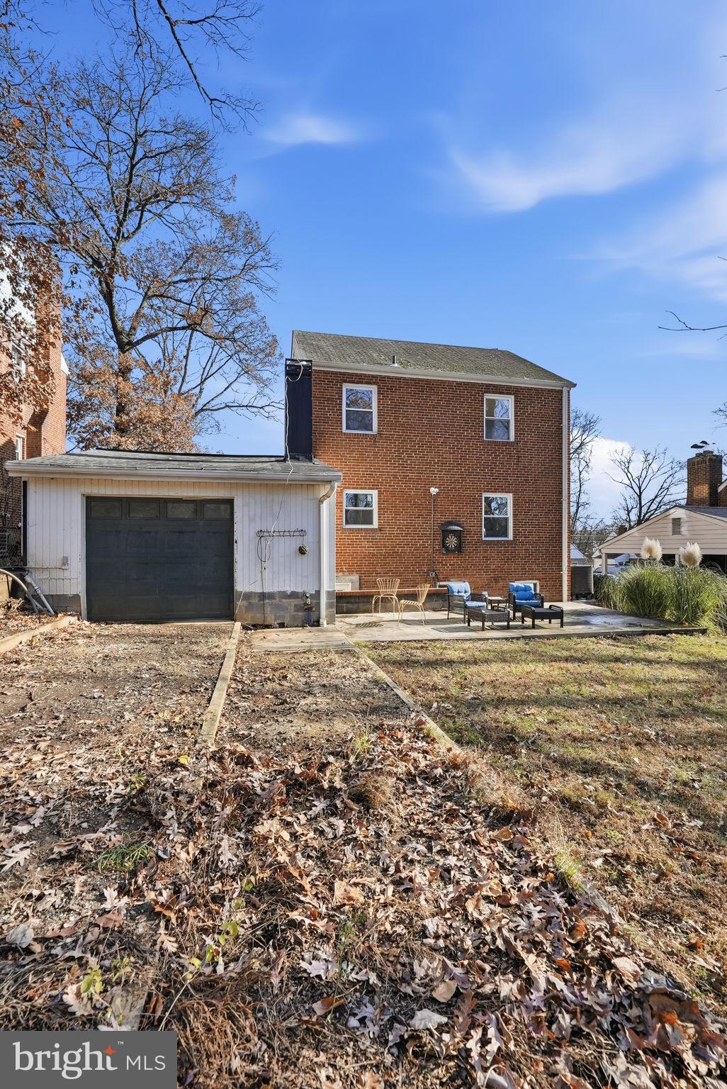 FOREST HILLS - Residential