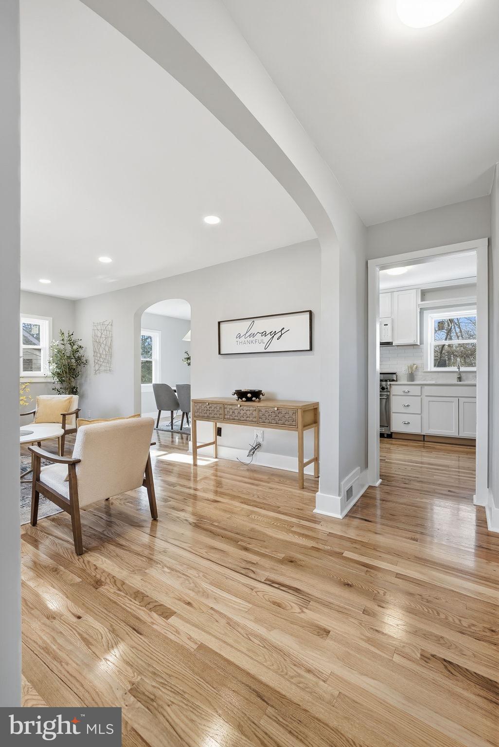 FOREST HILLS - Residential