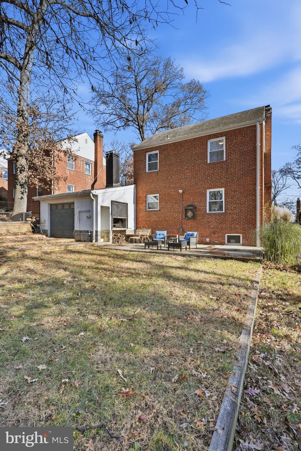 FOREST HILLS - Residential