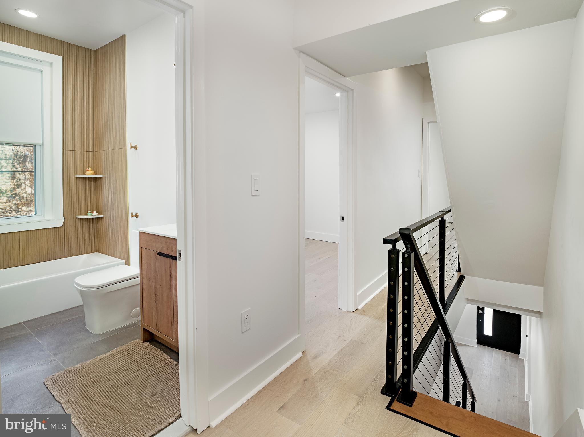 PASSYUNK SQUARE - Residential