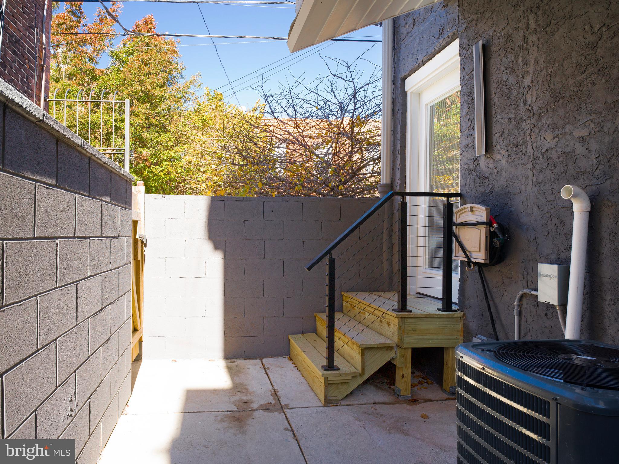 PASSYUNK SQUARE - Residential