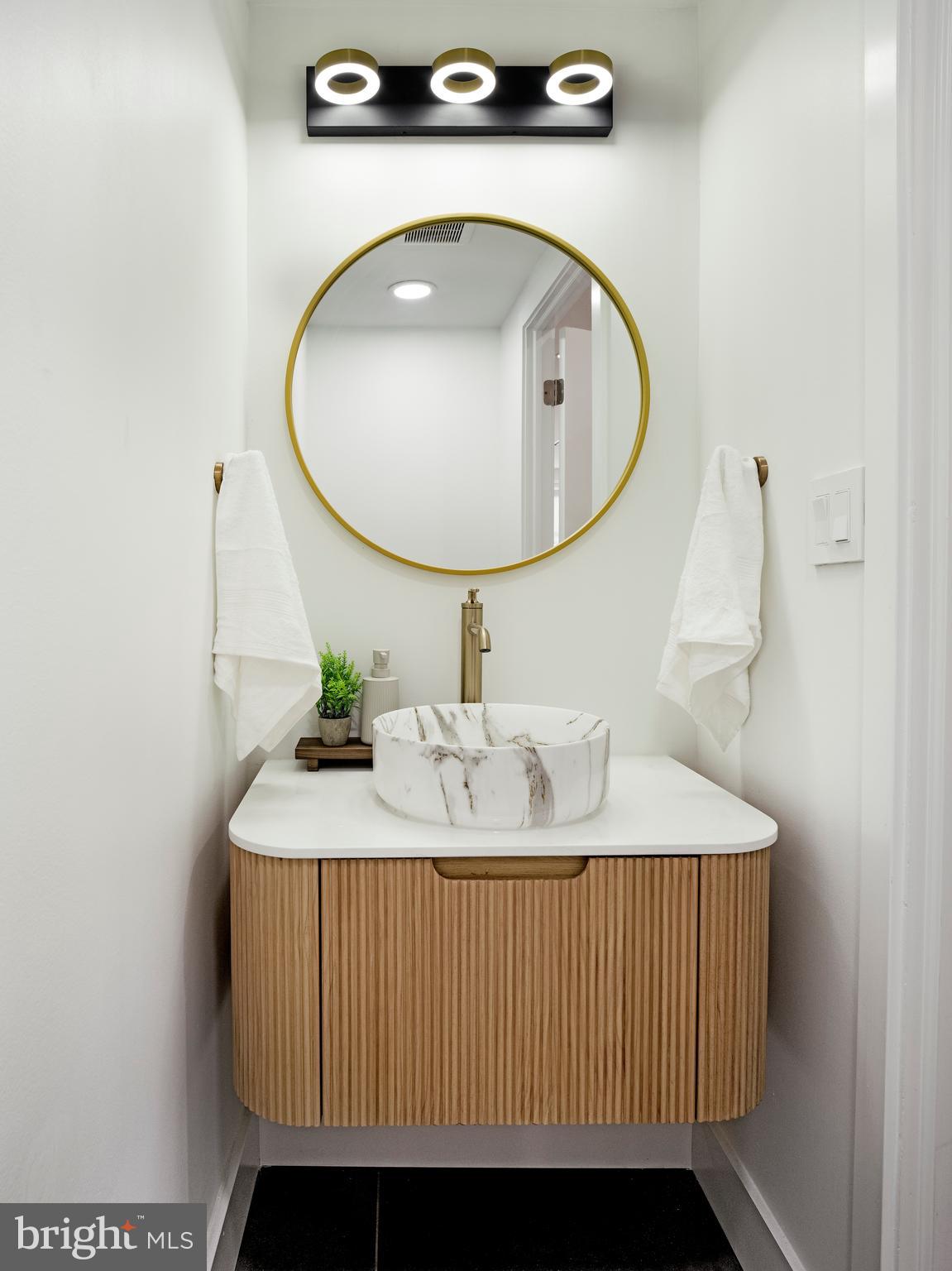 PASSYUNK SQUARE - Residential