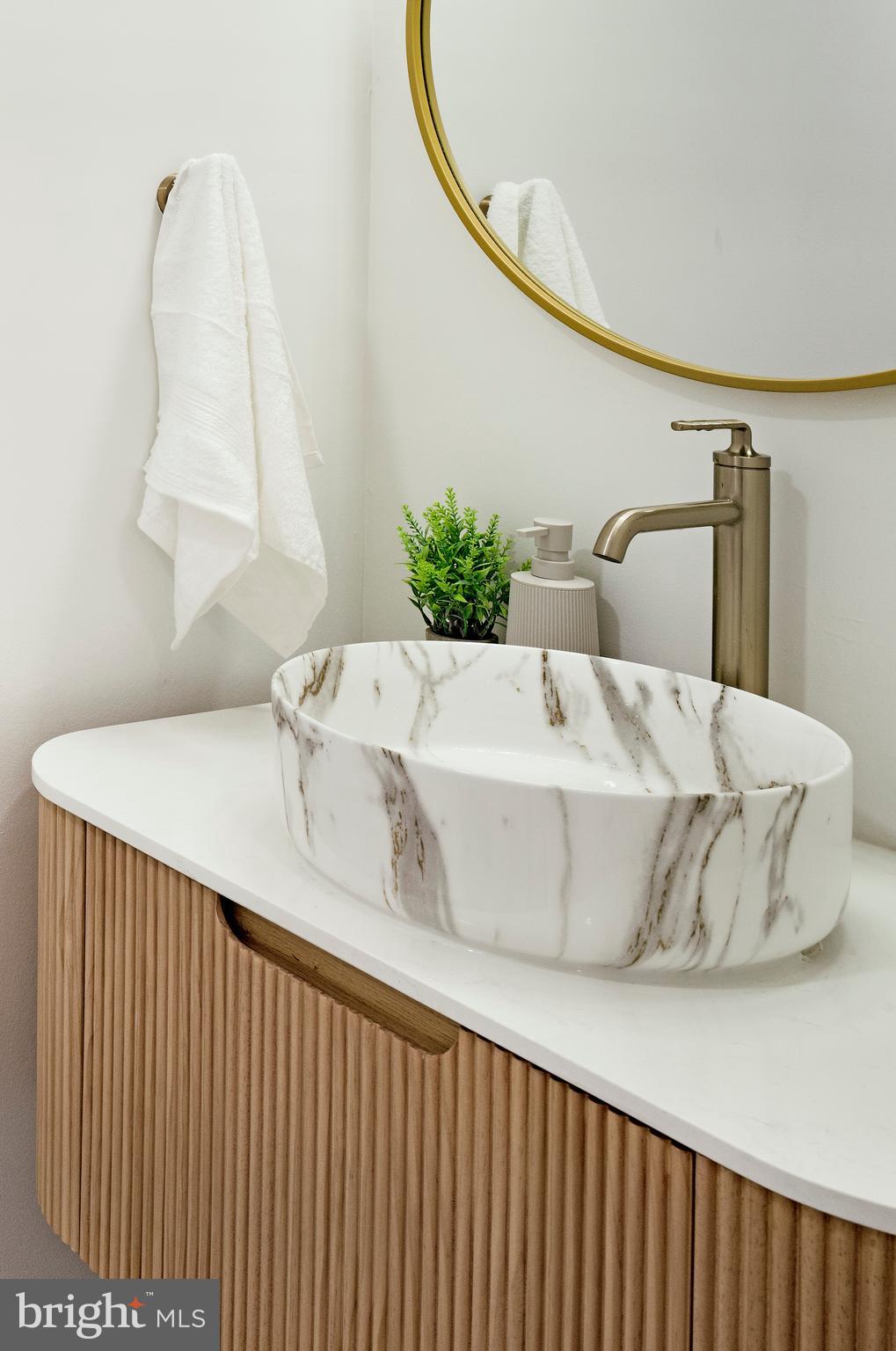 PASSYUNK SQUARE - Residential