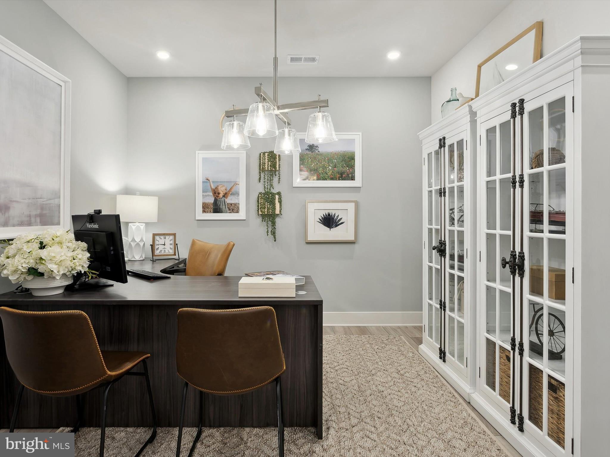 FOUR SEASONS AT KENT ISLAND - Residential