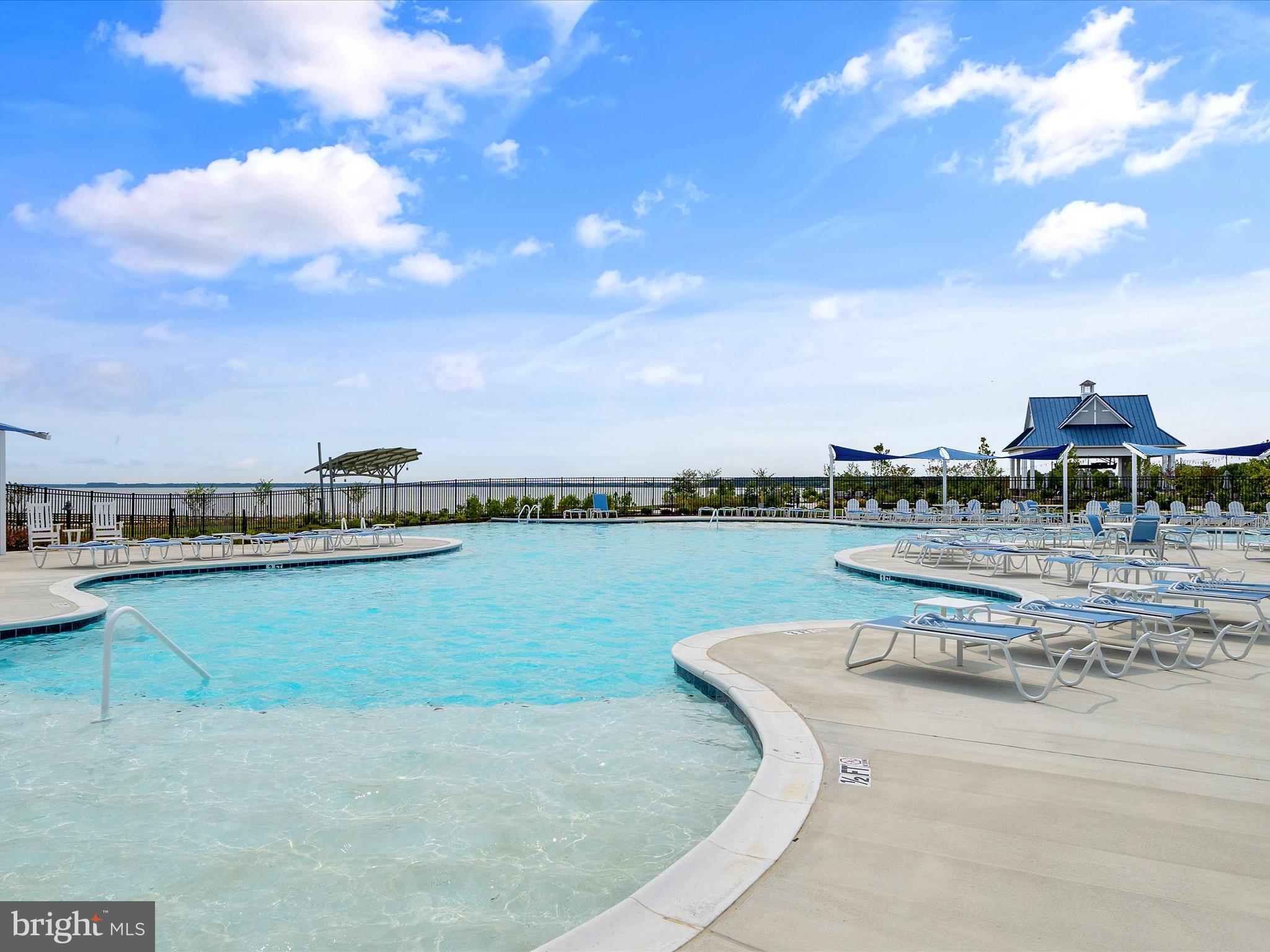 FOUR SEASONS AT KENT ISLAND - Residential