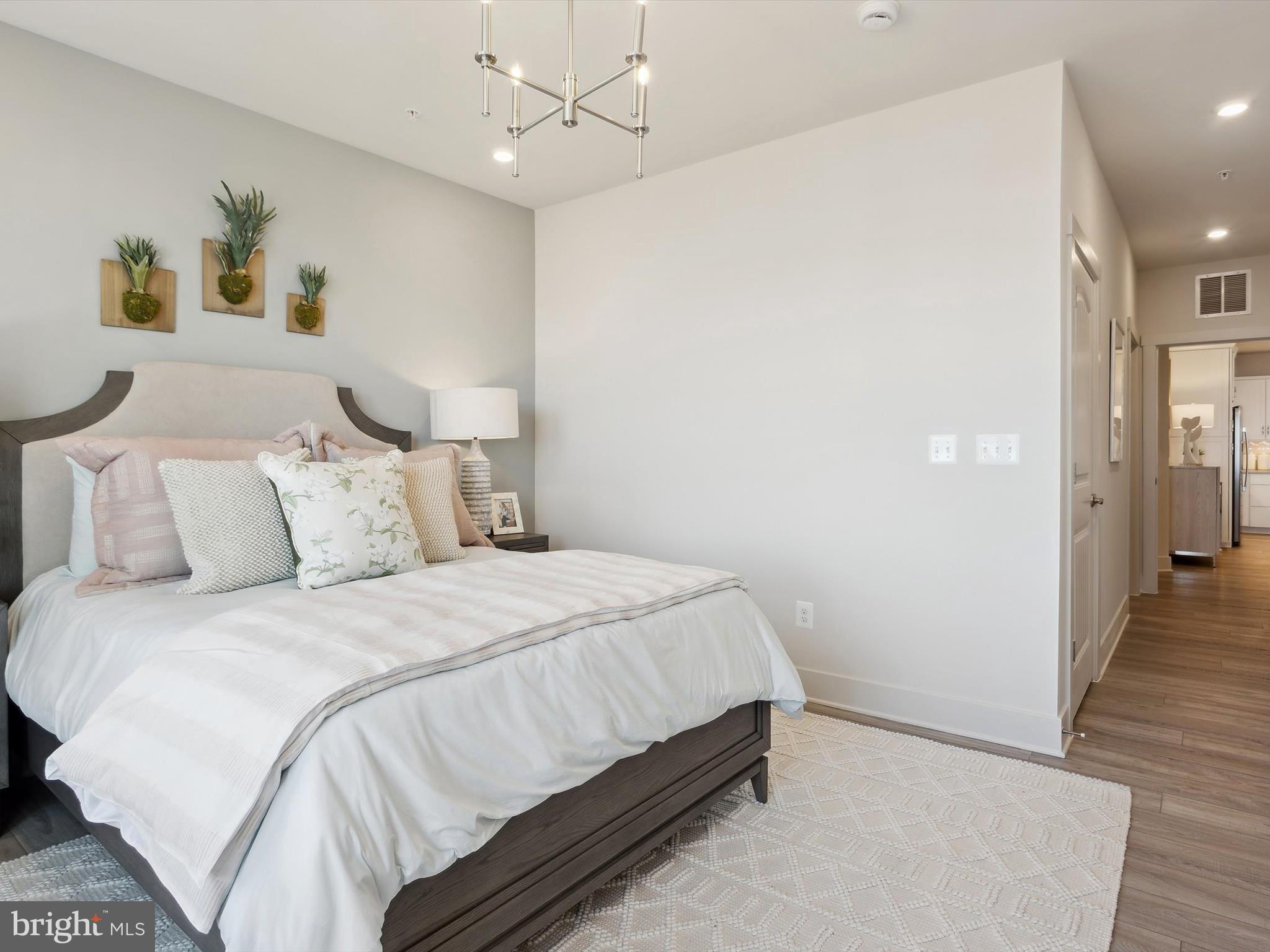 FOUR SEASONS AT KENT ISLAND - Residential