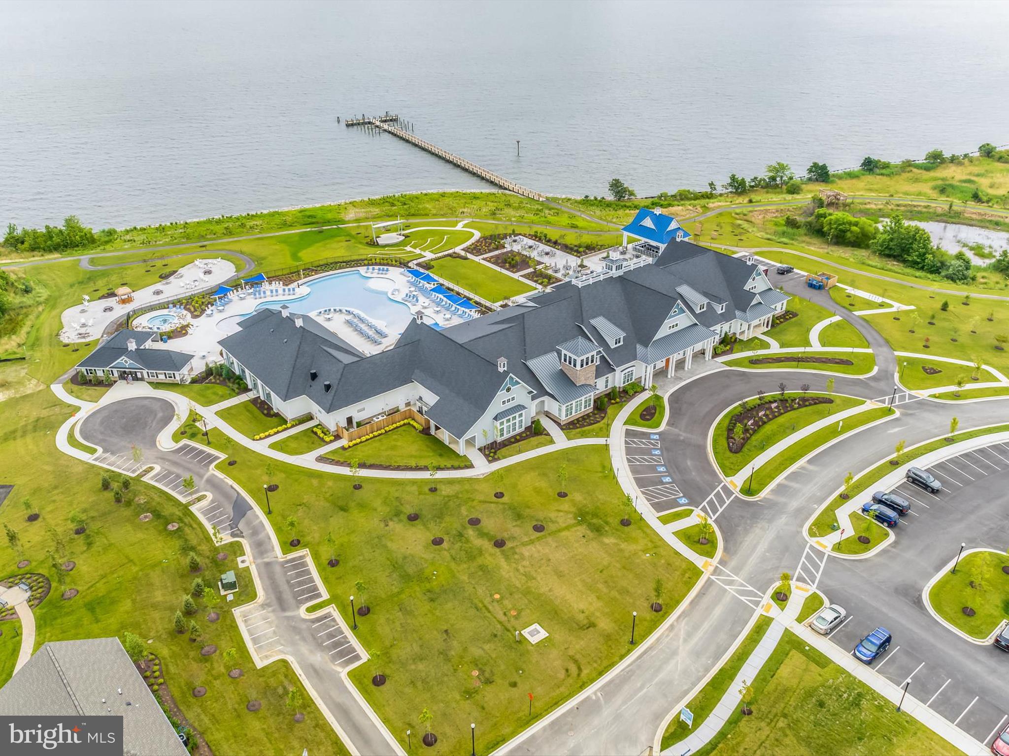 FOUR SEASONS AT KENT ISLAND - Residential