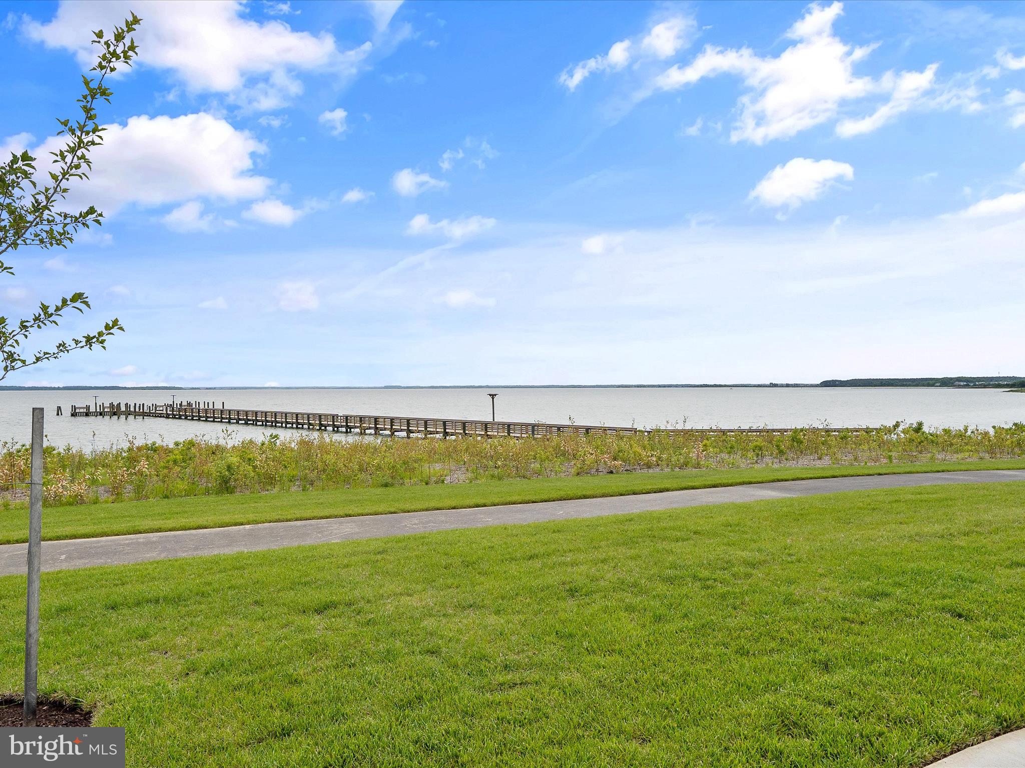 FOUR SEASONS AT KENT ISLAND - Residential