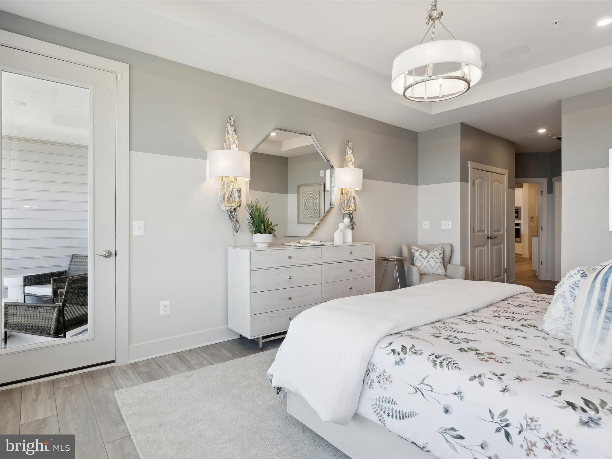 FOUR SEASONS AT KENT ISLAND - Residential