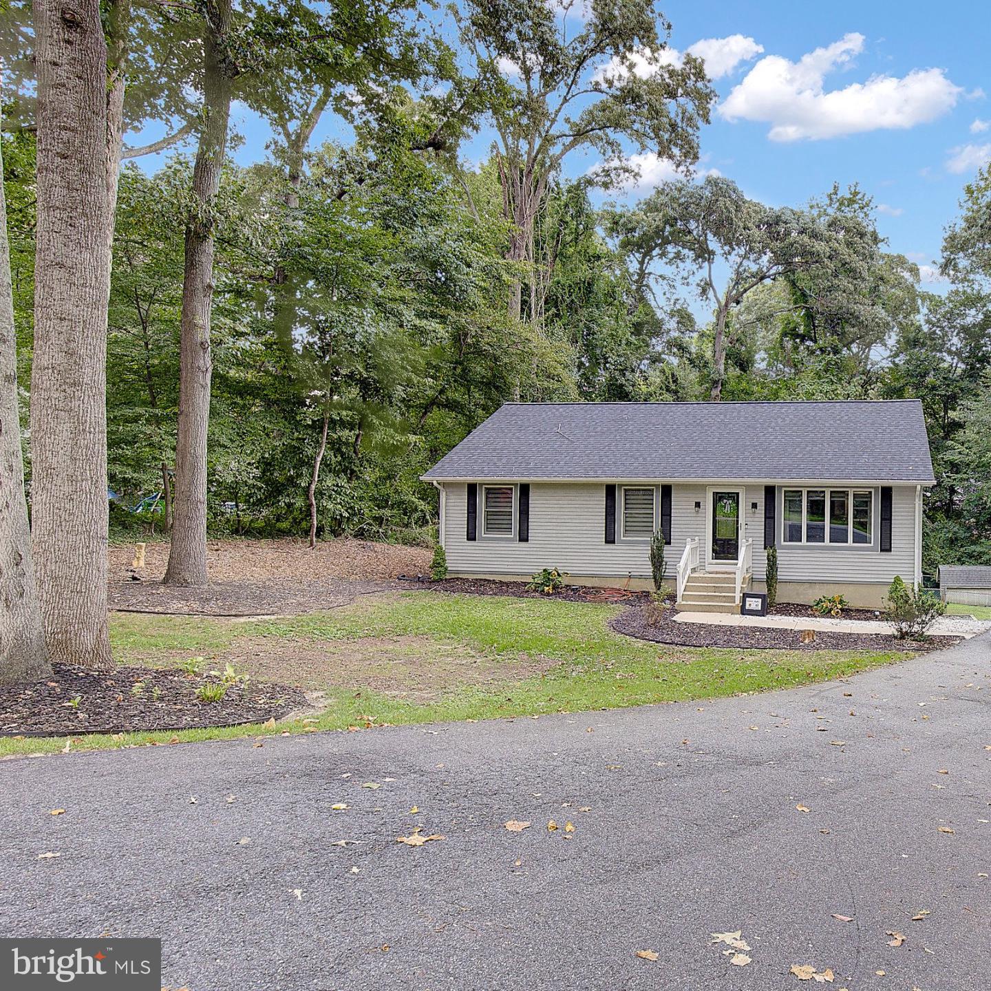 5822 LONG BEACH DRIVE