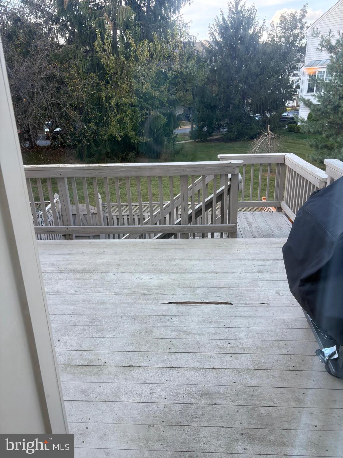 RIDGEFIELD - Residential Lease