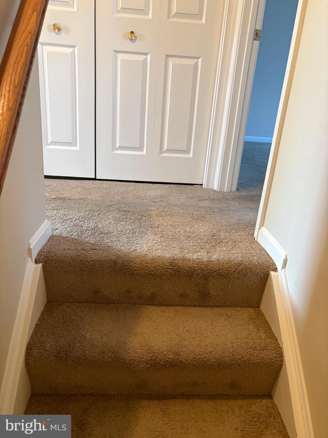 RIDGEFIELD - Residential Lease