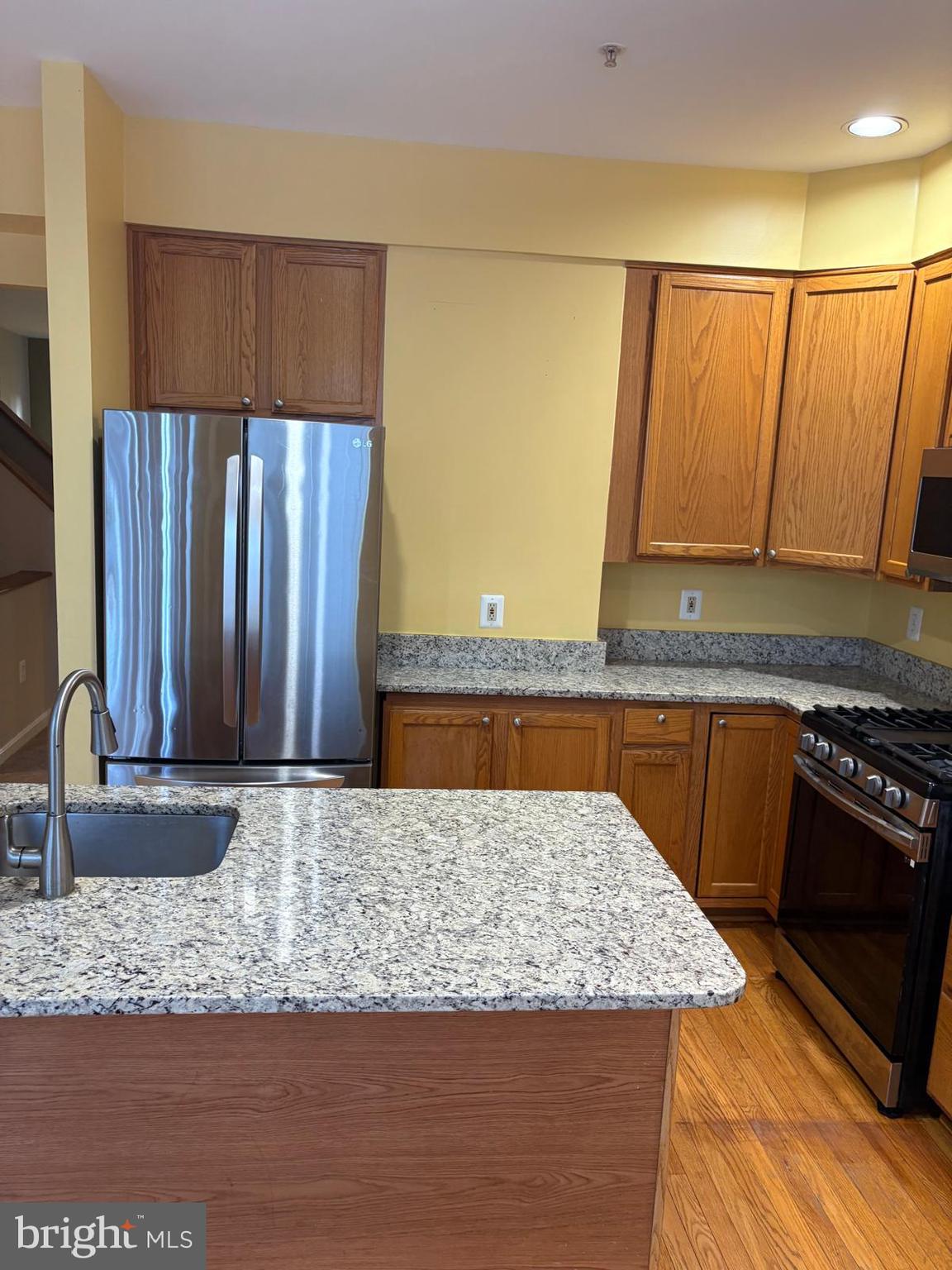 RIDGEFIELD - Residential Lease