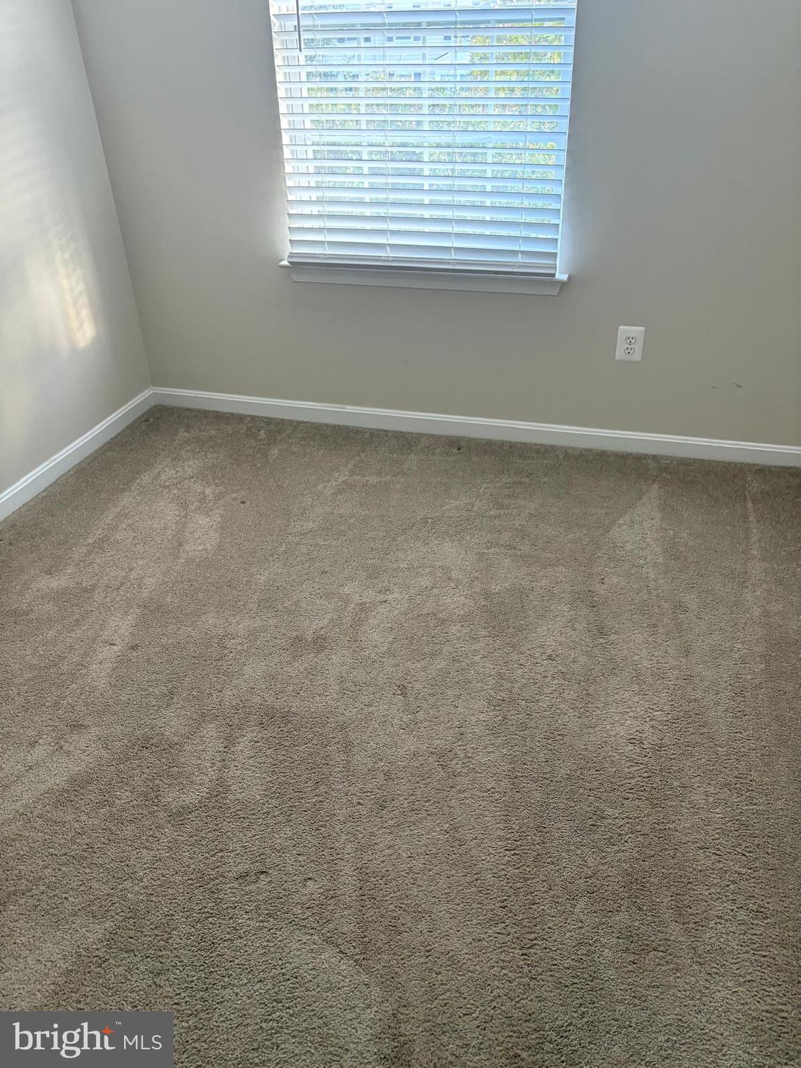 RIDGEFIELD - Residential Lease