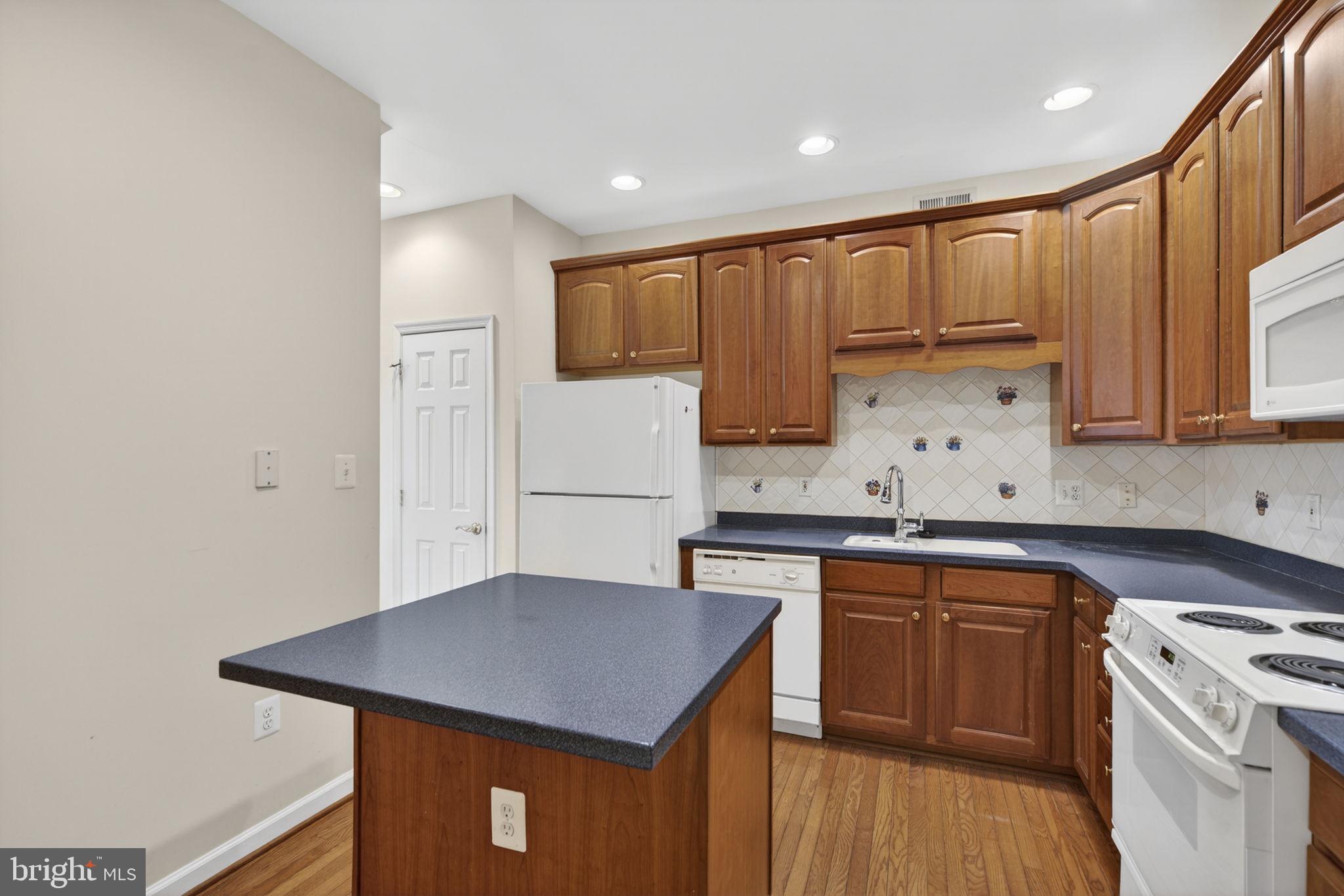 NORTH ROCK - Residential