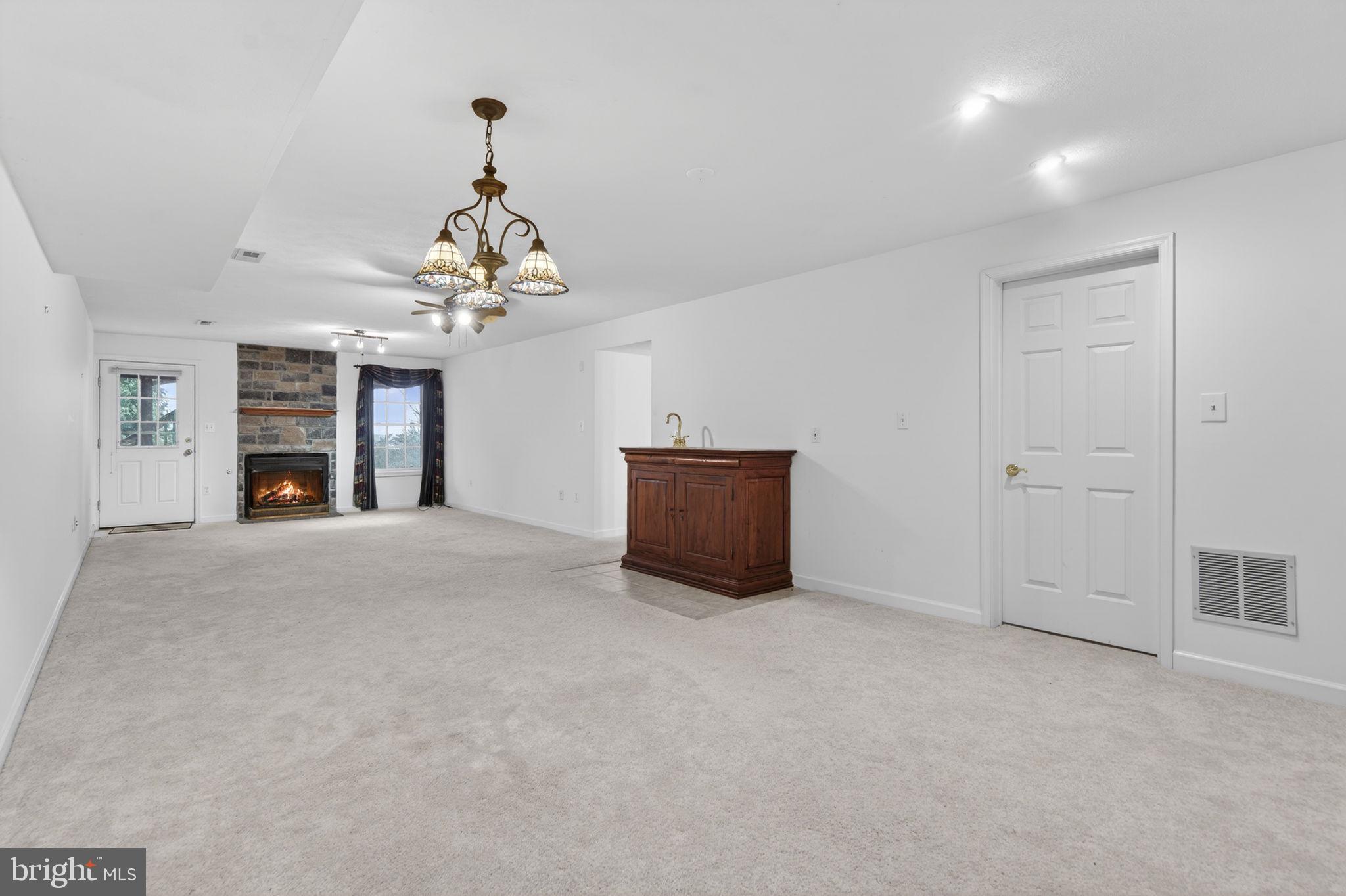 NORTH ROCK - Residential