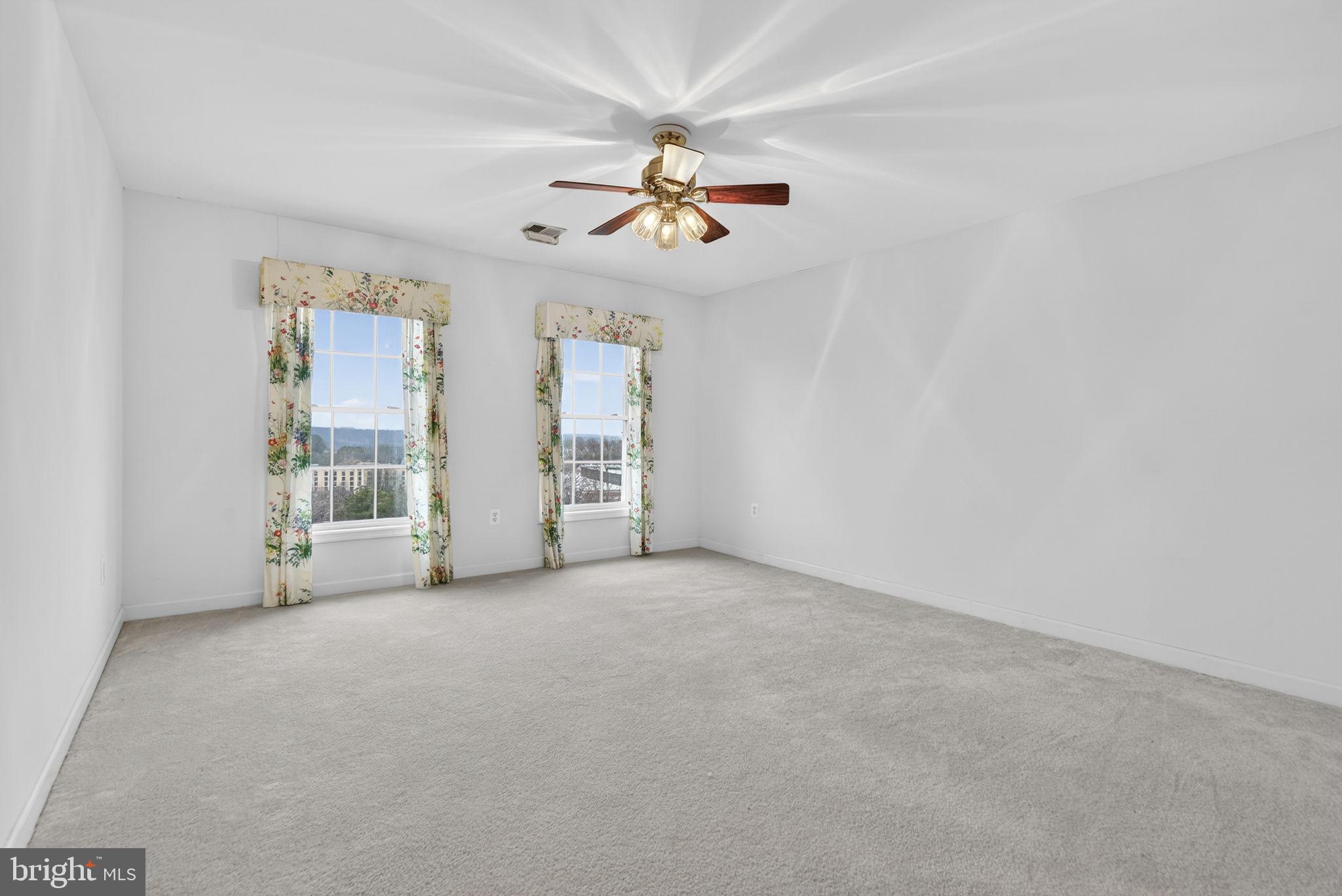 NORTH ROCK - Residential