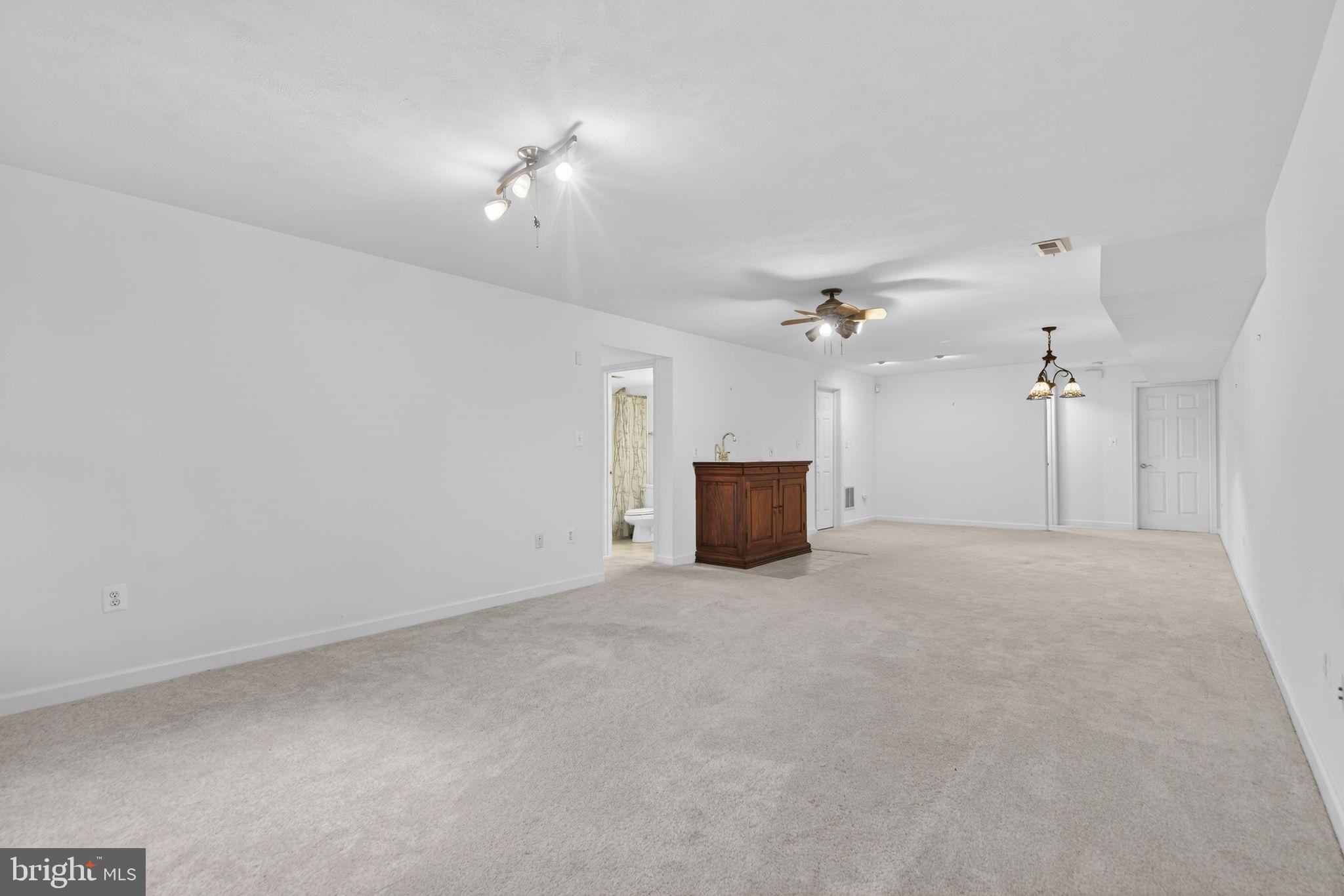 NORTH ROCK - Residential