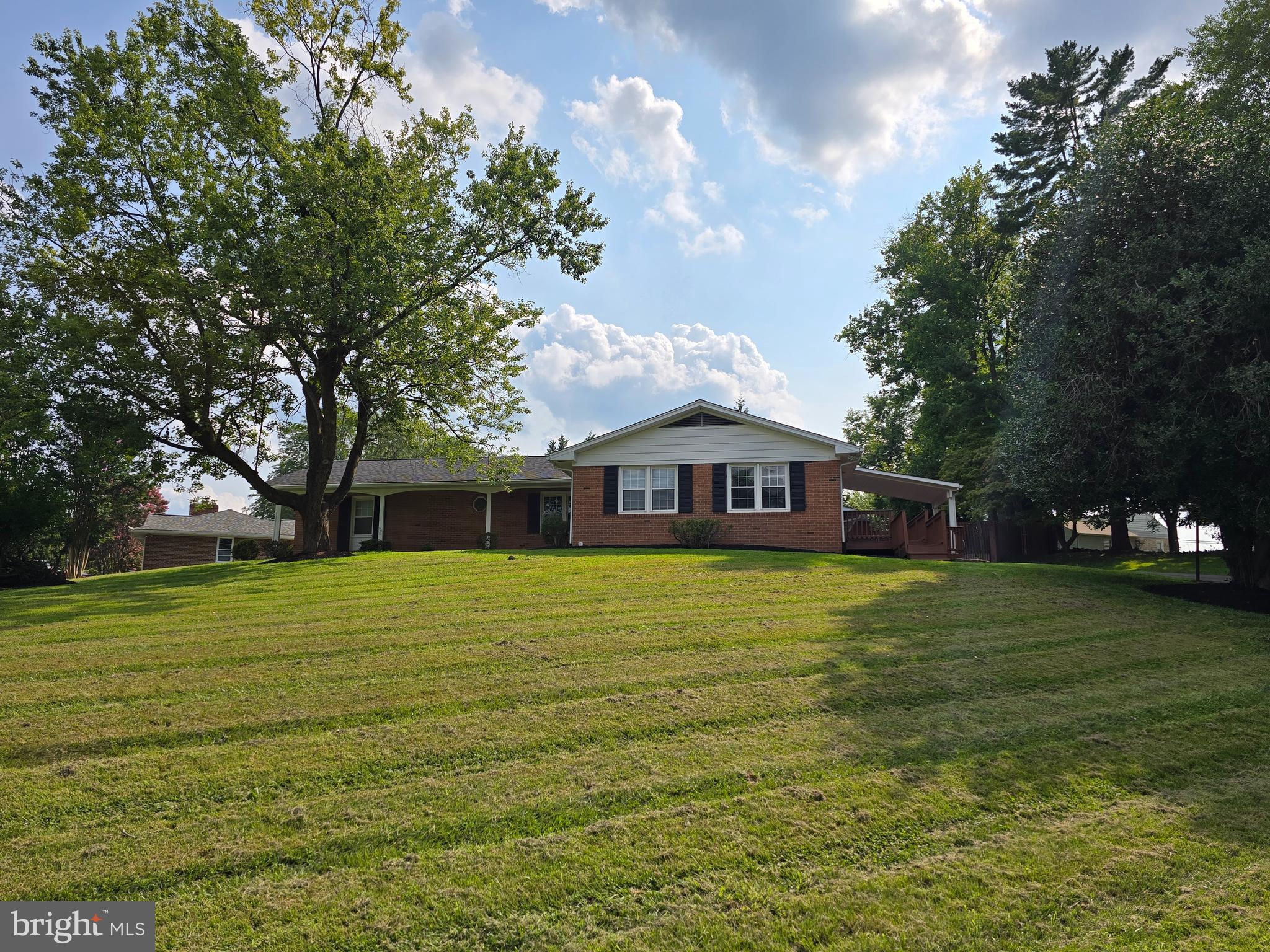 4002 HIGH POINT ROAD