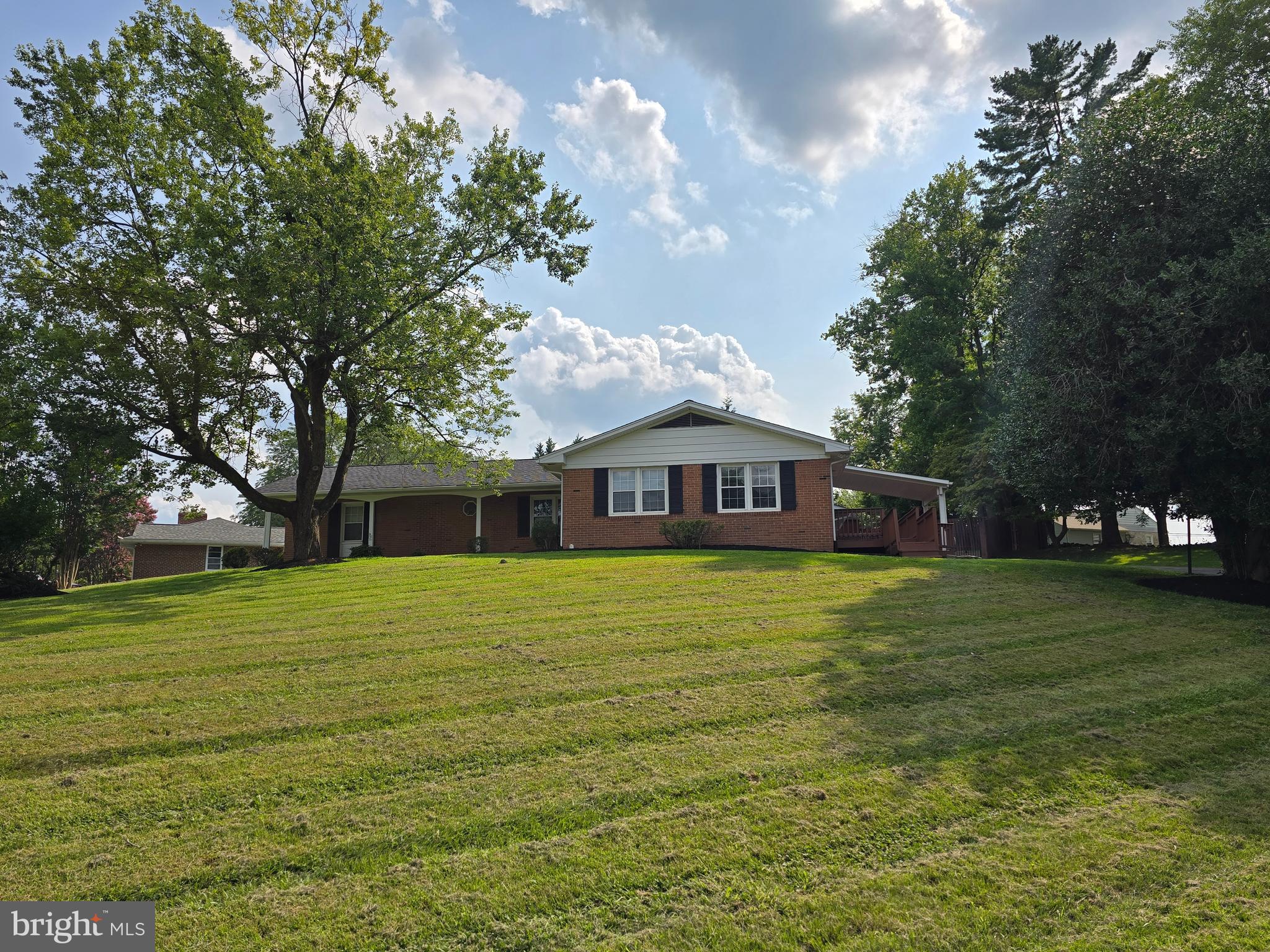 4002 HIGH POINT ROAD