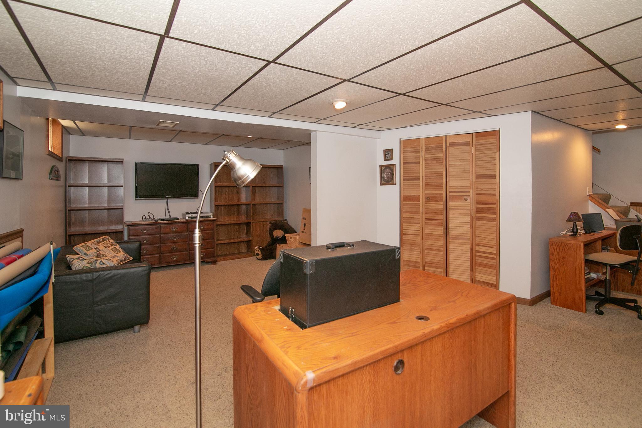 MONTCLAIR/COUNTRY CLUB - Residential