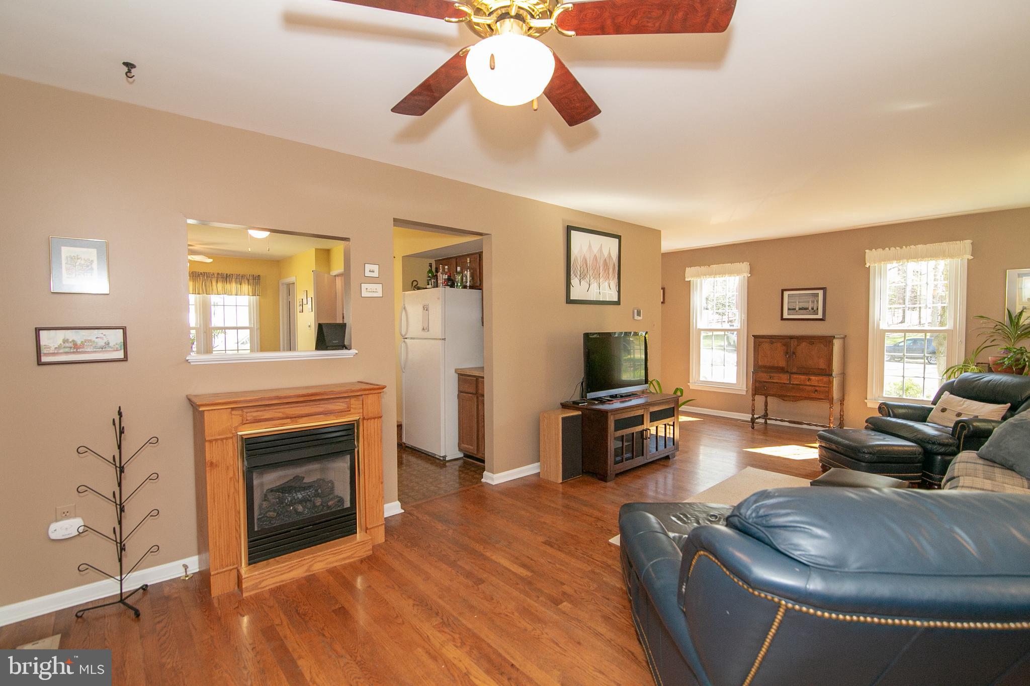 MONTCLAIR/COUNTRY CLUB - Residential