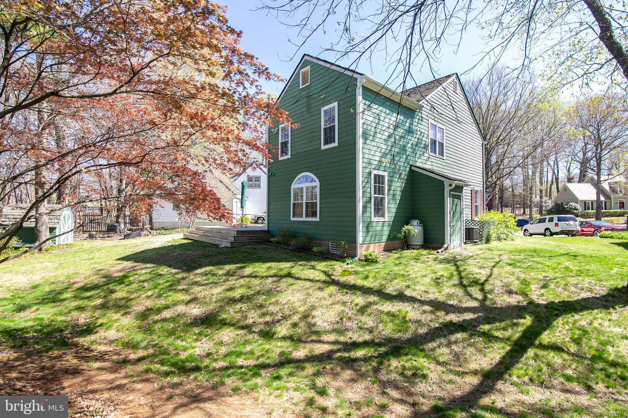 MONTCLAIR/COUNTRY CLUB - Residential