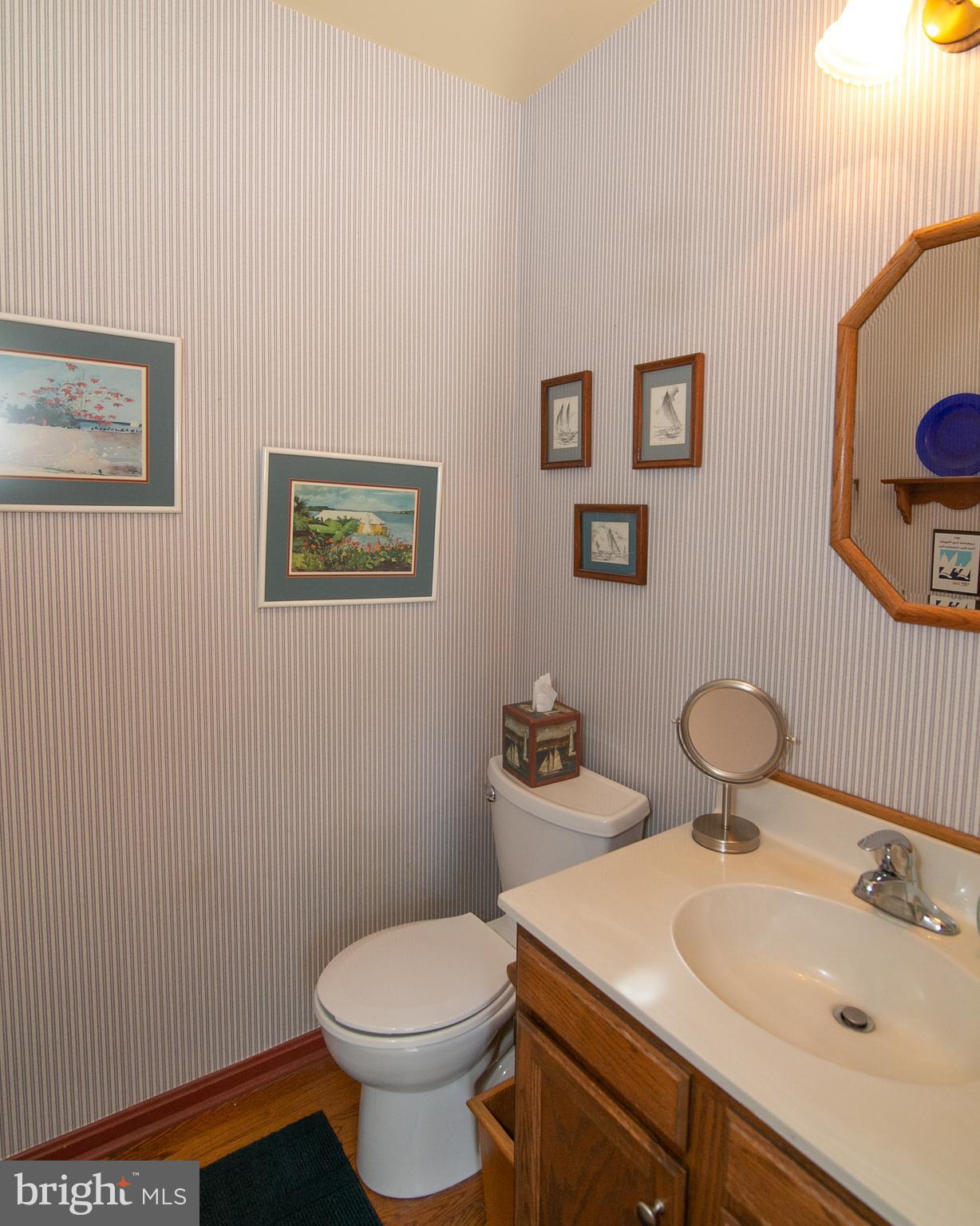 MONTCLAIR/COUNTRY CLUB - Residential