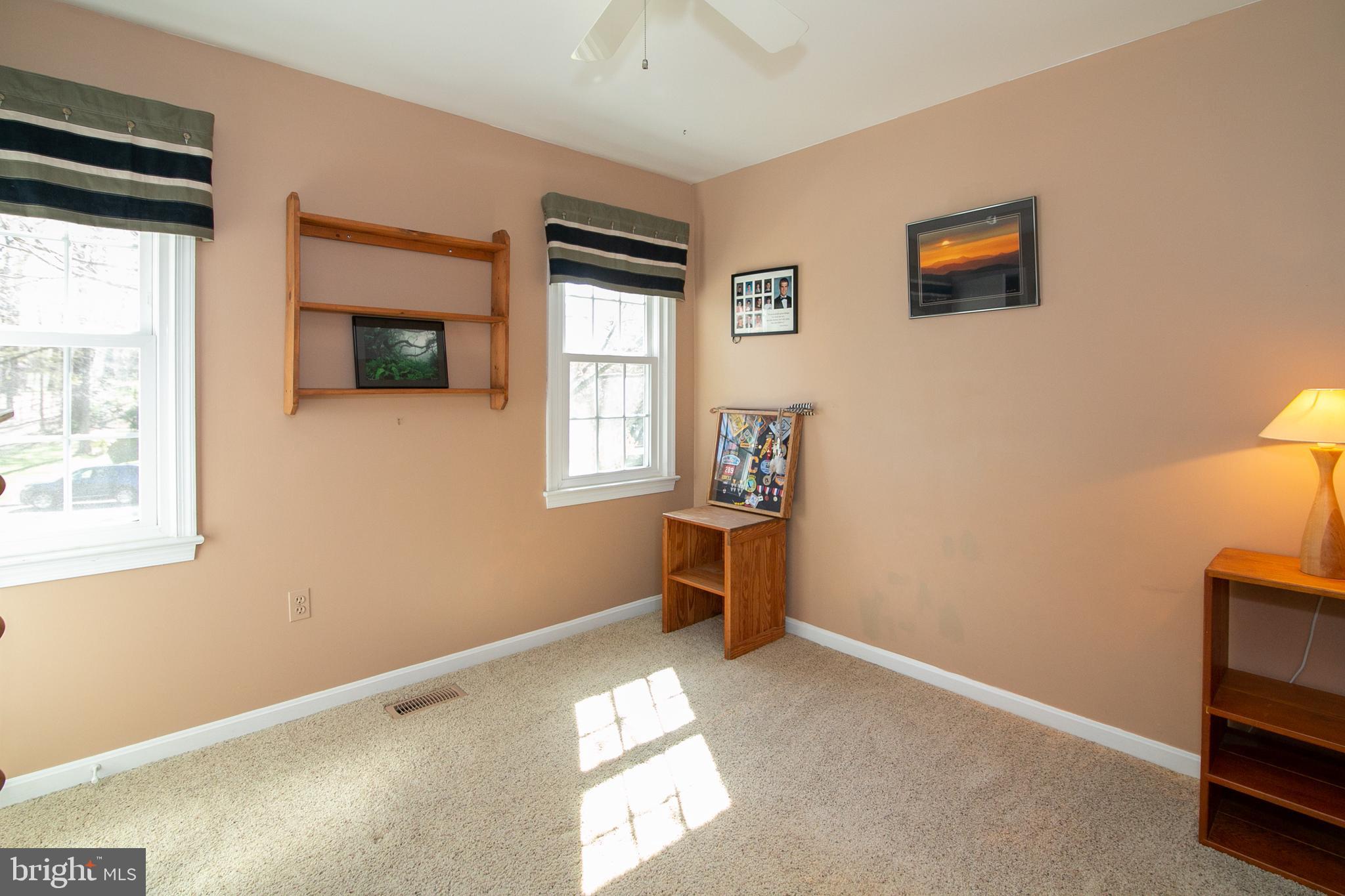 MONTCLAIR/COUNTRY CLUB - Residential