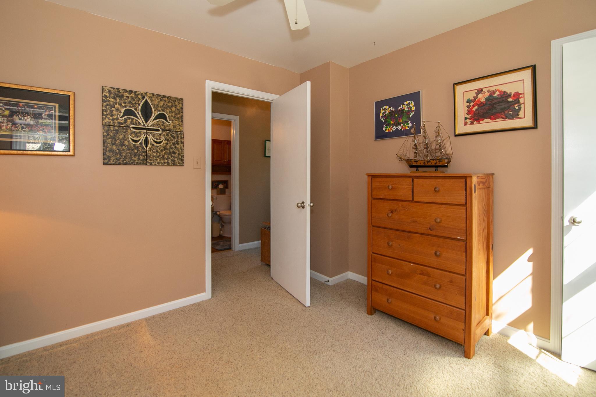 MONTCLAIR/COUNTRY CLUB - Residential