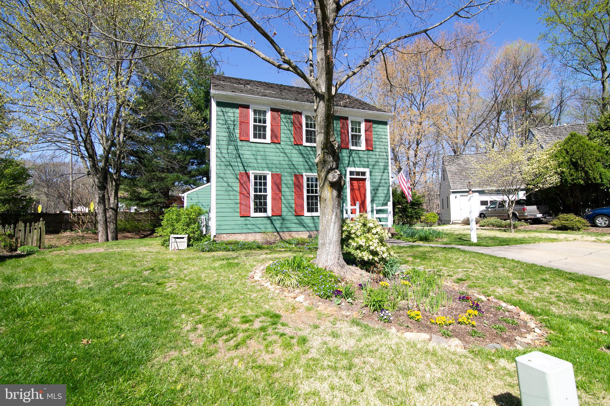 MONTCLAIR/COUNTRY CLUB - Residential