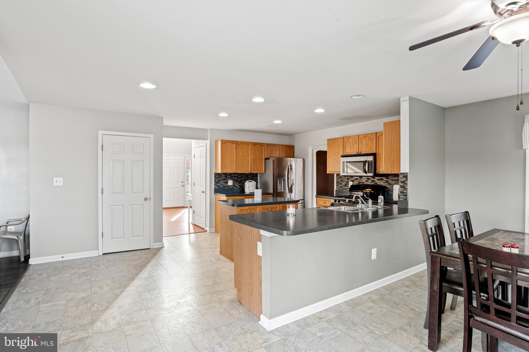 SADDLE RIDGE ESTATES - Residential